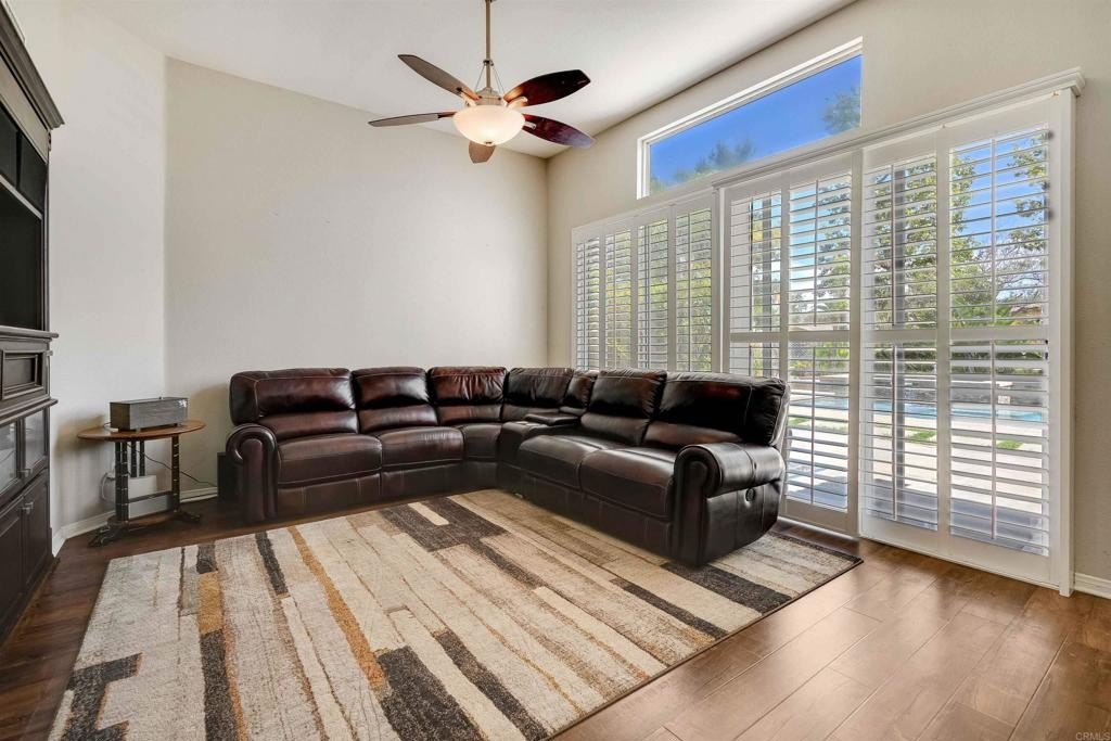 Temecula, California, 92592, United States, 5 Bedrooms Bedrooms, ,3 BathroomsBathrooms,Residential,For Sale,1987577