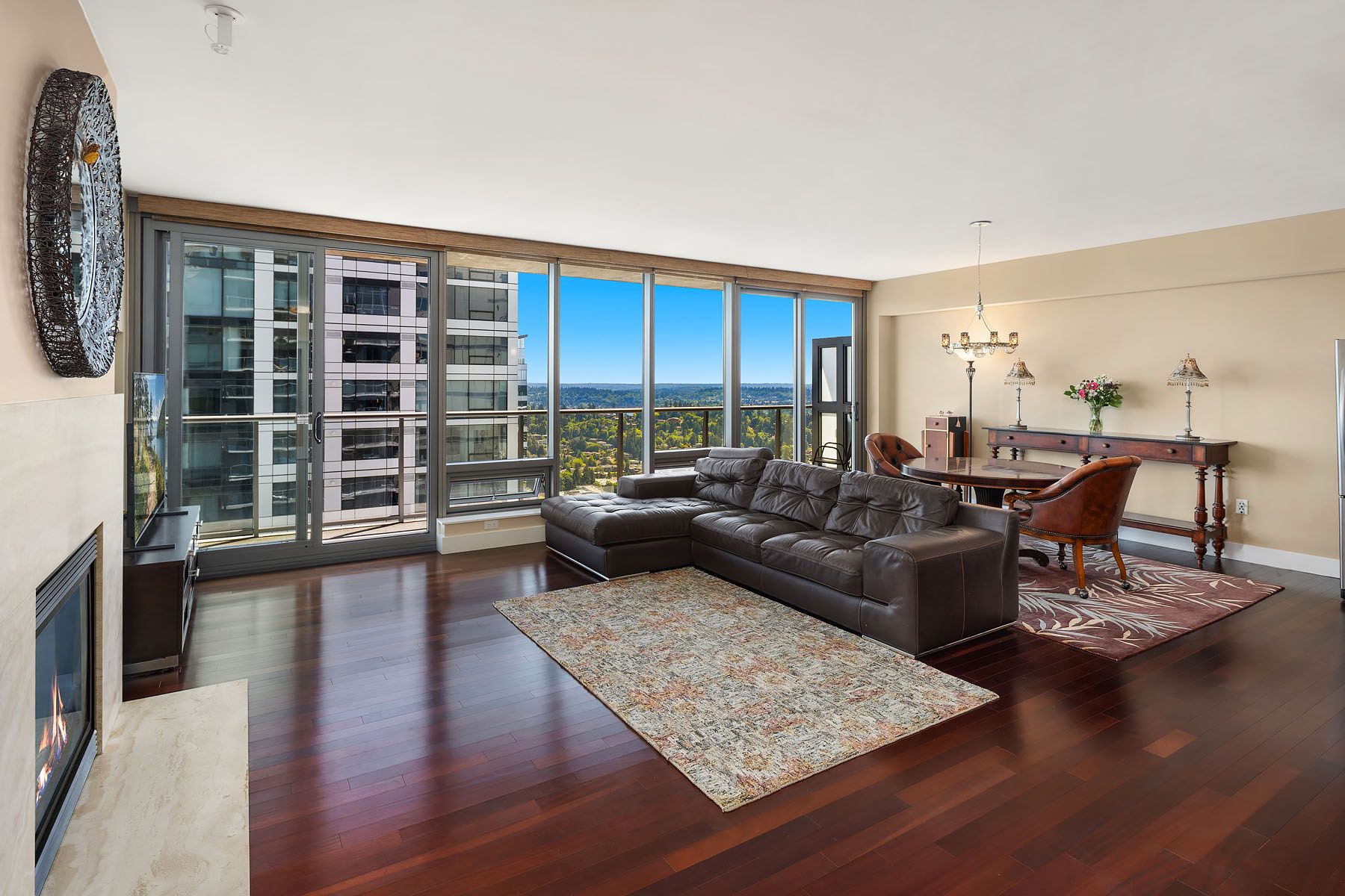  650 Bellevue Wy NE, Bellevue, WA 98004 - 物件實景