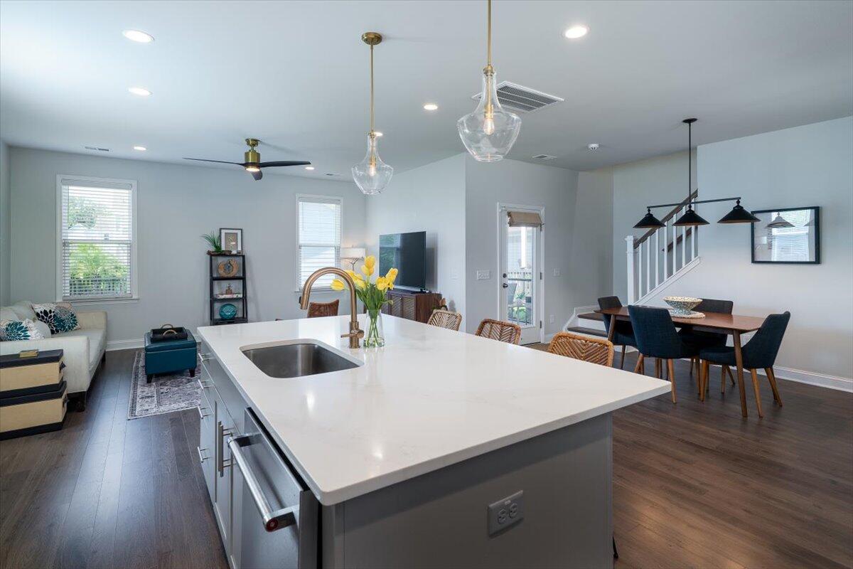 Johns Island, South Carolina, 29455, United States, 3 Bedrooms Bedrooms, ,3 BathroomsBathrooms,Residential,For Sale,1877389
