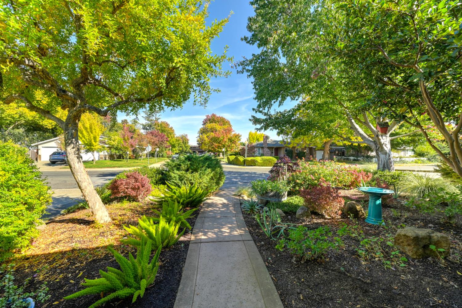 Sacramento, California, 95819, United States, 3 Bedrooms Bedrooms, ,2 BathroomsBathrooms,Residential,For Sale,1987598