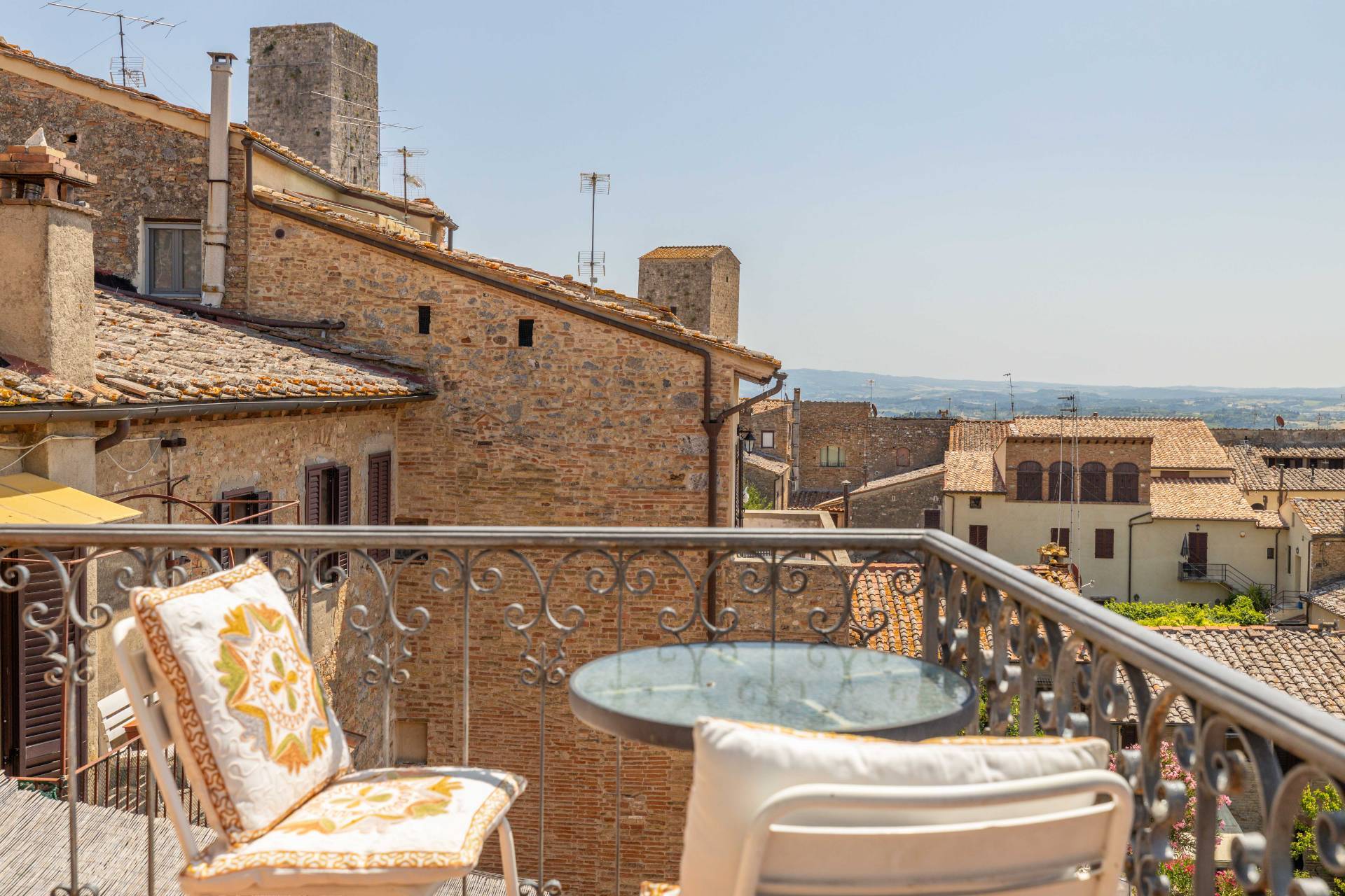 San Gimignano, Siena, 53037, IT, 3 Bedrooms Bedrooms, ,2 BathroomsBathrooms,Residential,For Sale,1876923