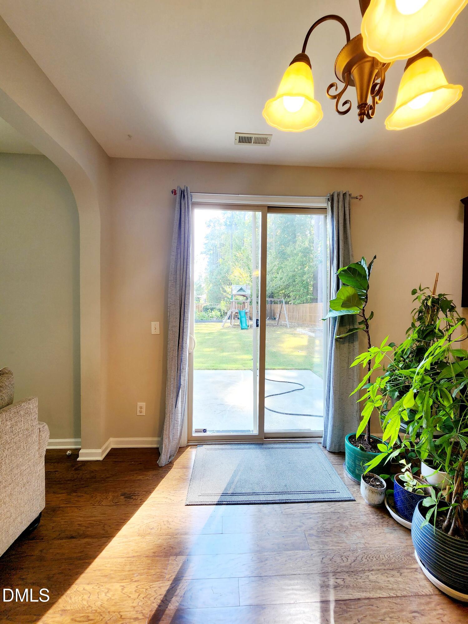 Apex, North Carolina, 27539, United States, 4 Bedrooms Bedrooms, ,4 BathroomsBathrooms,Residential,For Sale,2002950