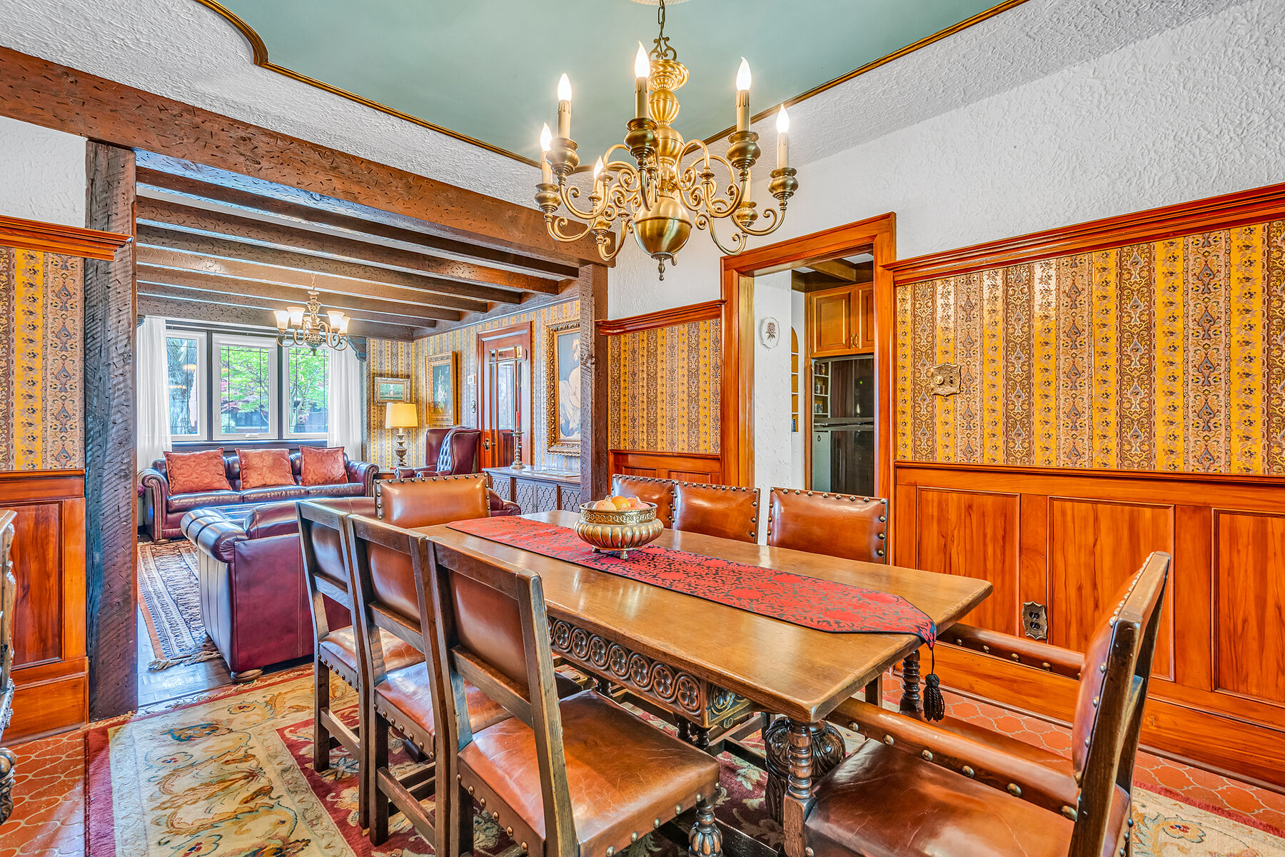  Allenby Family Home - 物件實景