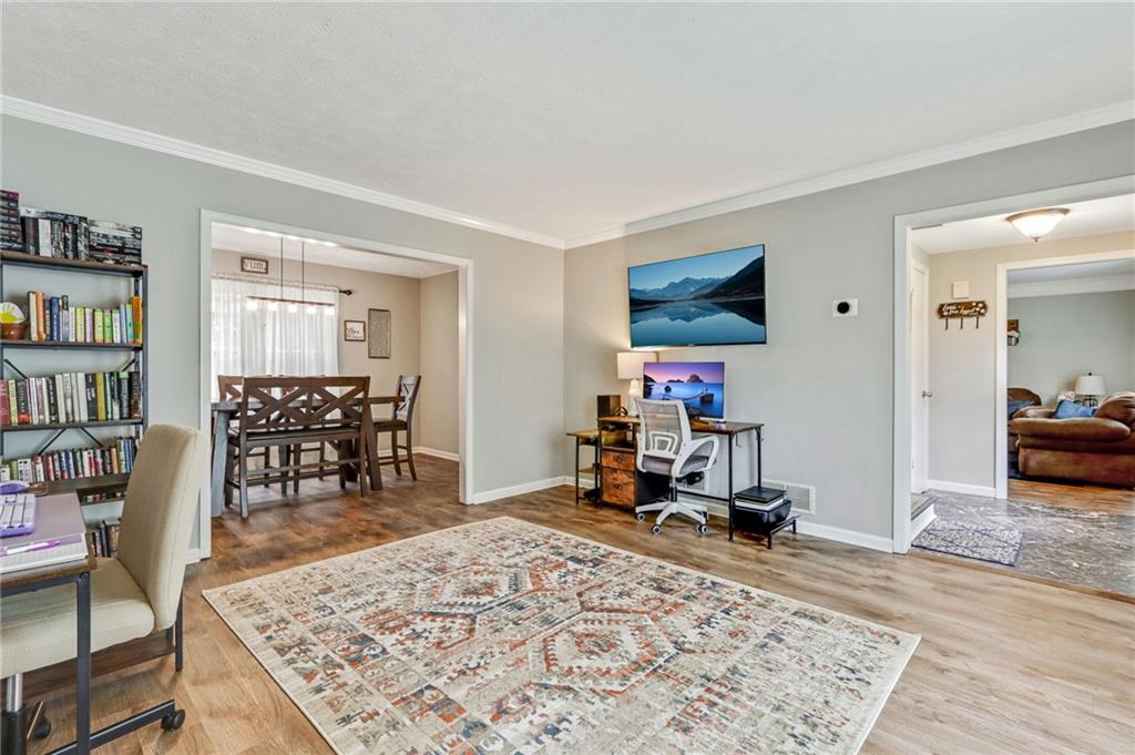 Smyrna, Georgia, 30080, United States, 3 Bedrooms Bedrooms, ,3 BathroomsBathrooms,Residential,For Sale,1983816