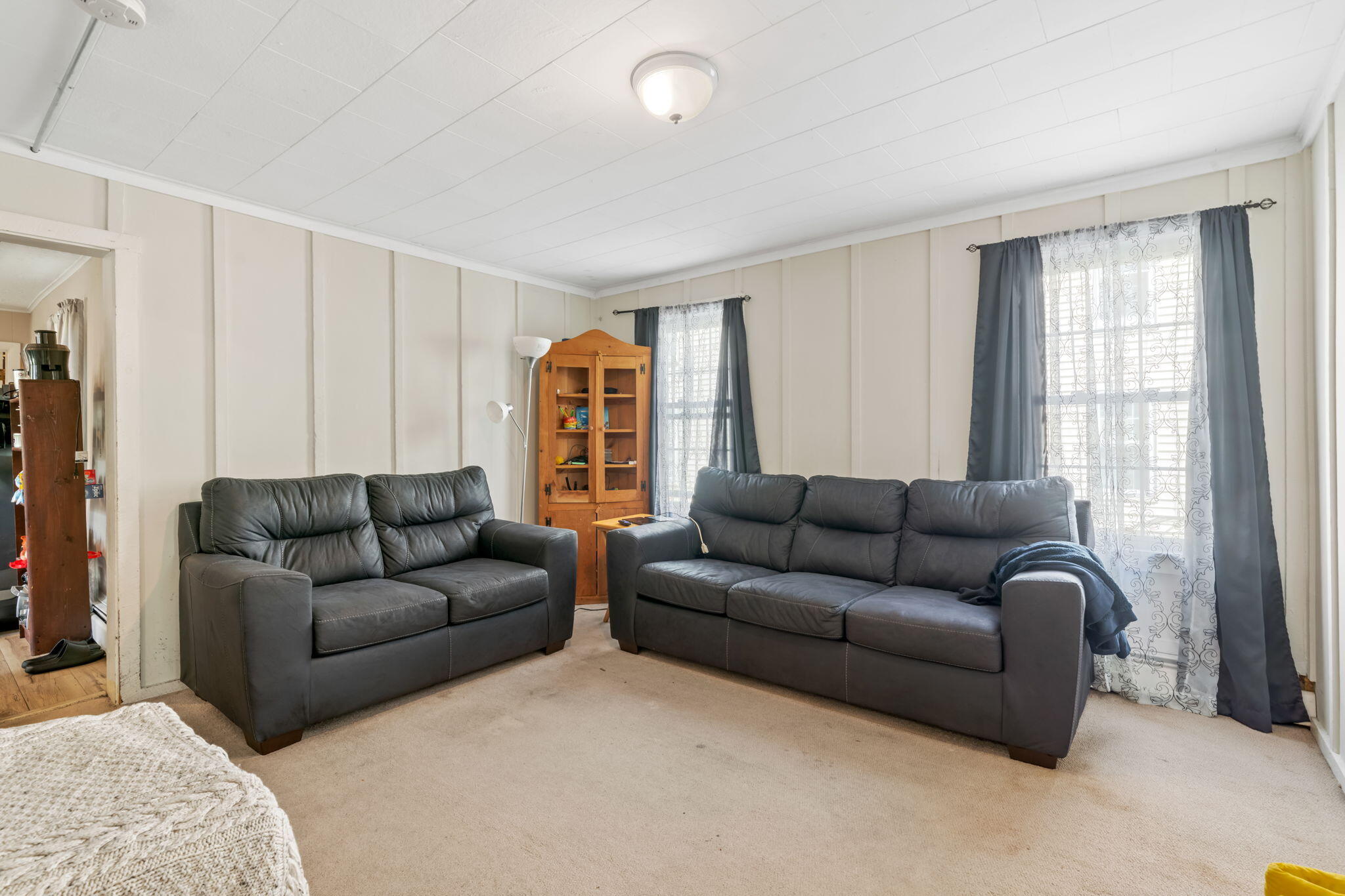 Biddeford, Maine, 04005, United States, ,3 BathroomsBathrooms,Residential,For Sale,1977018