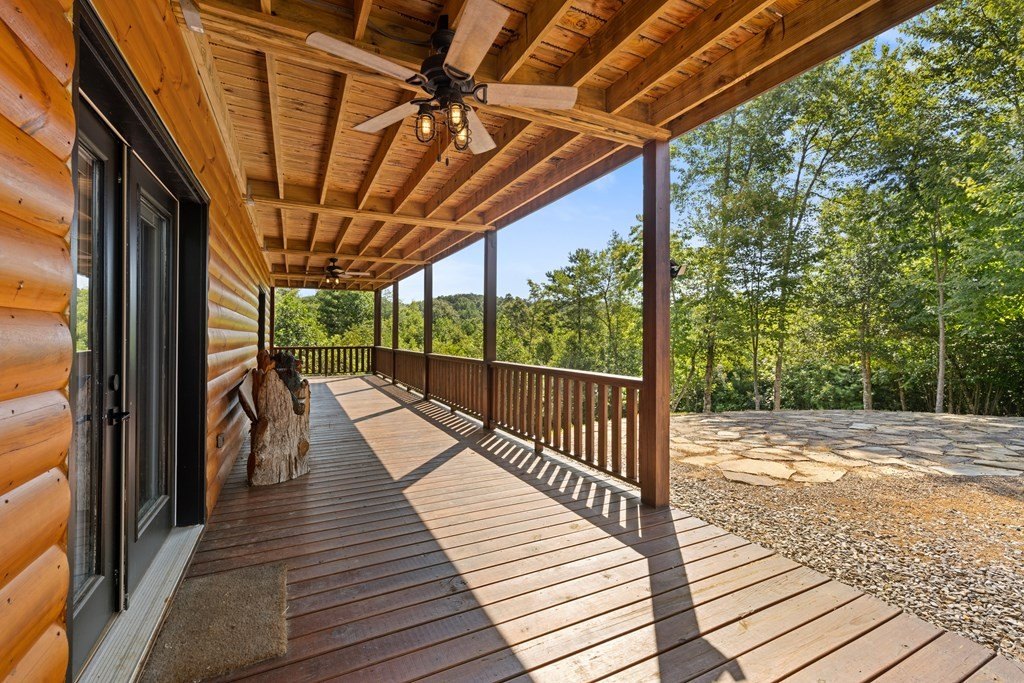 Murphy, North Carolina, 28906, United States, 4 Bedrooms Bedrooms, ,3 BathroomsBathrooms,Residential,For Sale,1905672