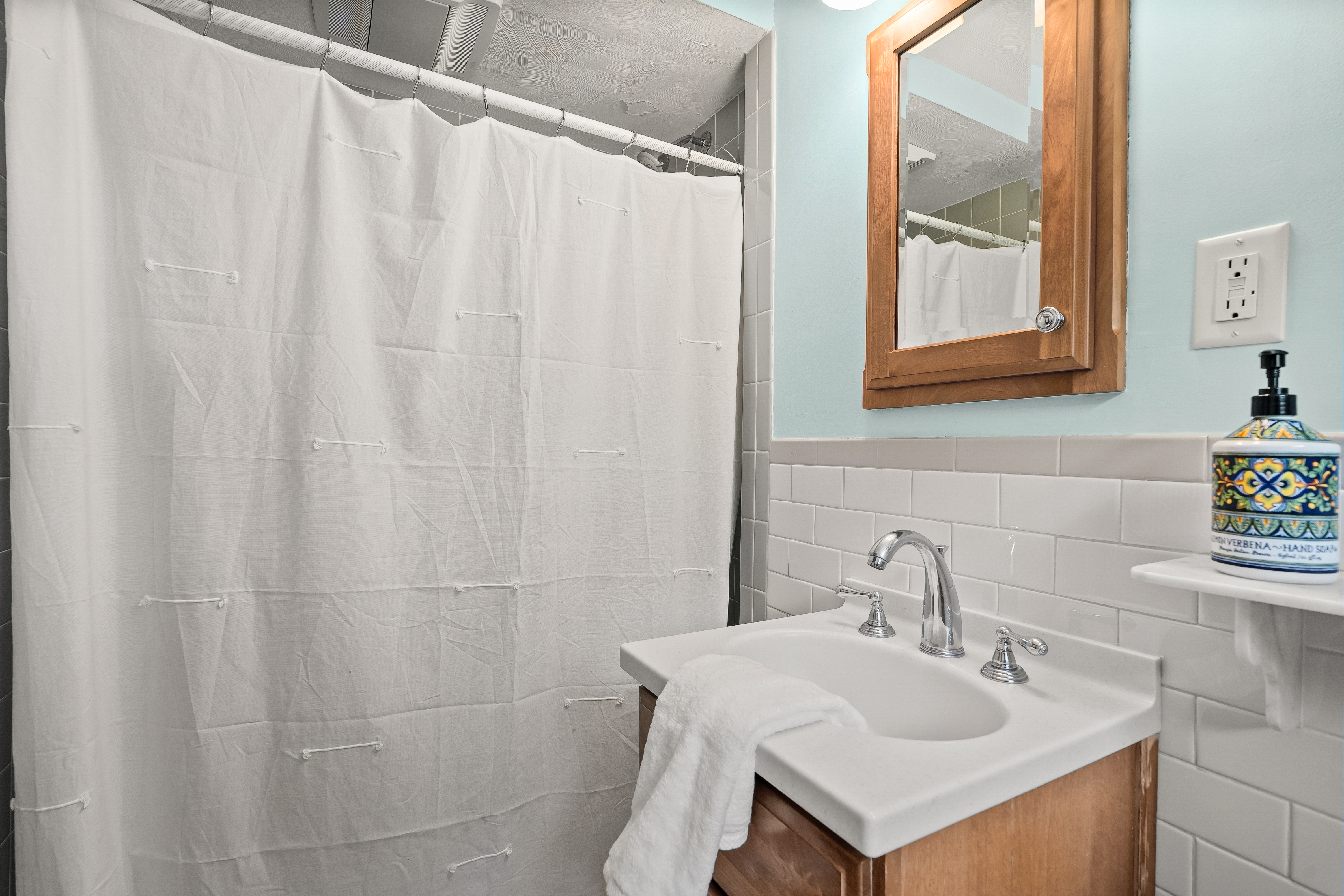  147 Oakland Avenue, Arlington, MA, 02476 - 物件實景