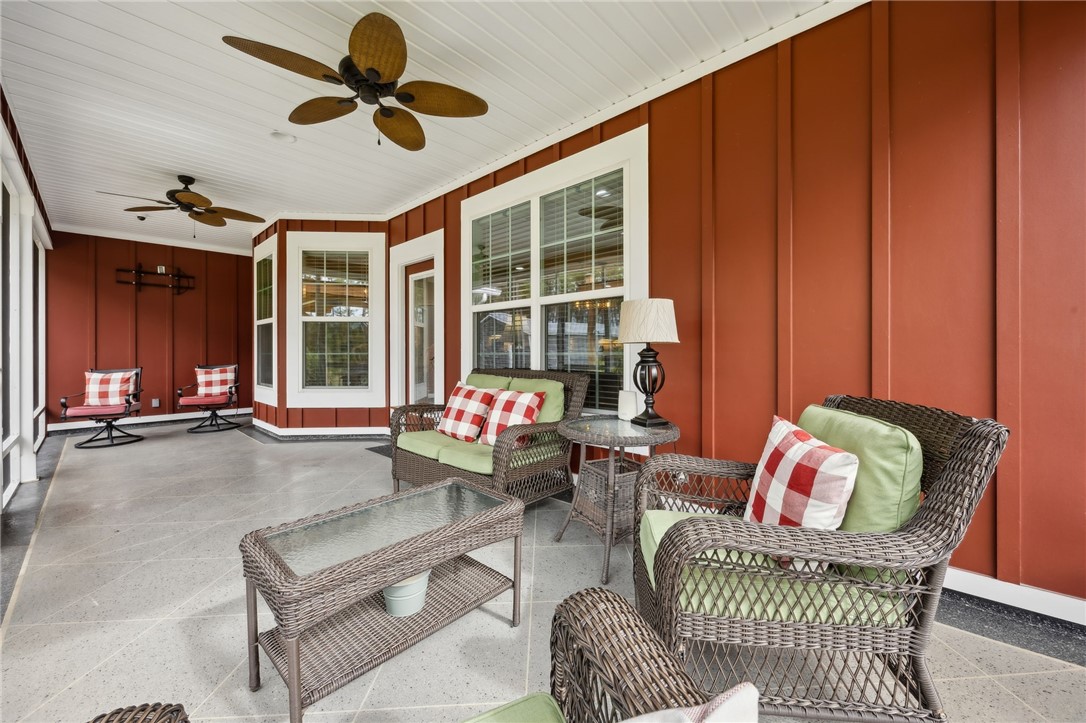 White Oak, Georgia, 31568, United States, 3 Bedrooms Bedrooms, ,2 BathroomsBathrooms,Residential,For Sale,1985107