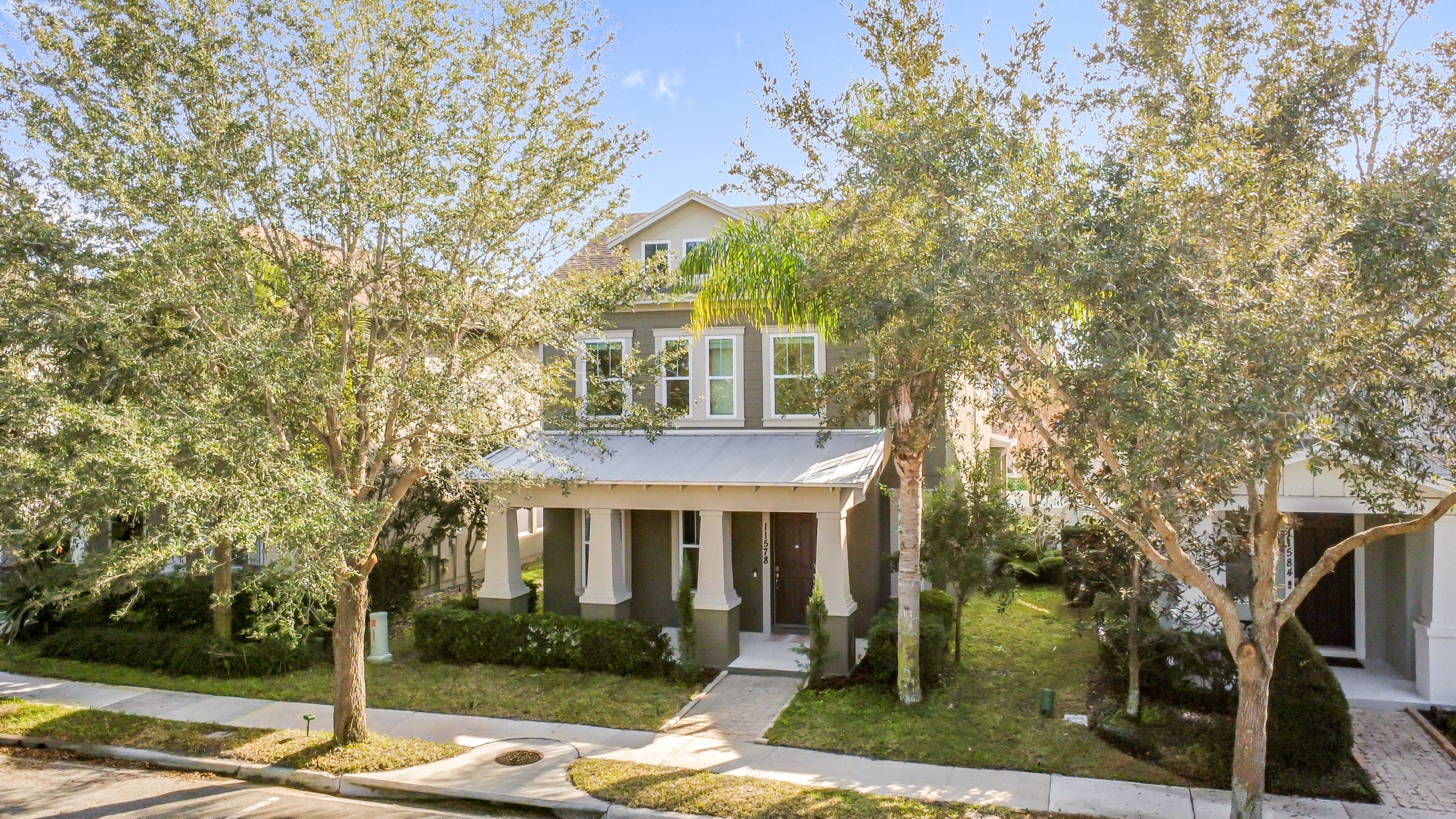 Winter Garden, Florida, 34787, United States, 5 Bedrooms Bedrooms, ,4 BathroomsBathrooms,Residential,For Sale,2010379