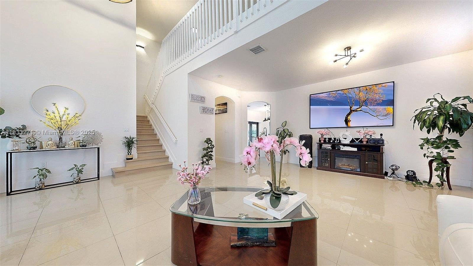 Homestead, Florida, 33033, United States, 5 Bedrooms Bedrooms, ,3 BathroomsBathrooms,Residential,For Sale,1937338