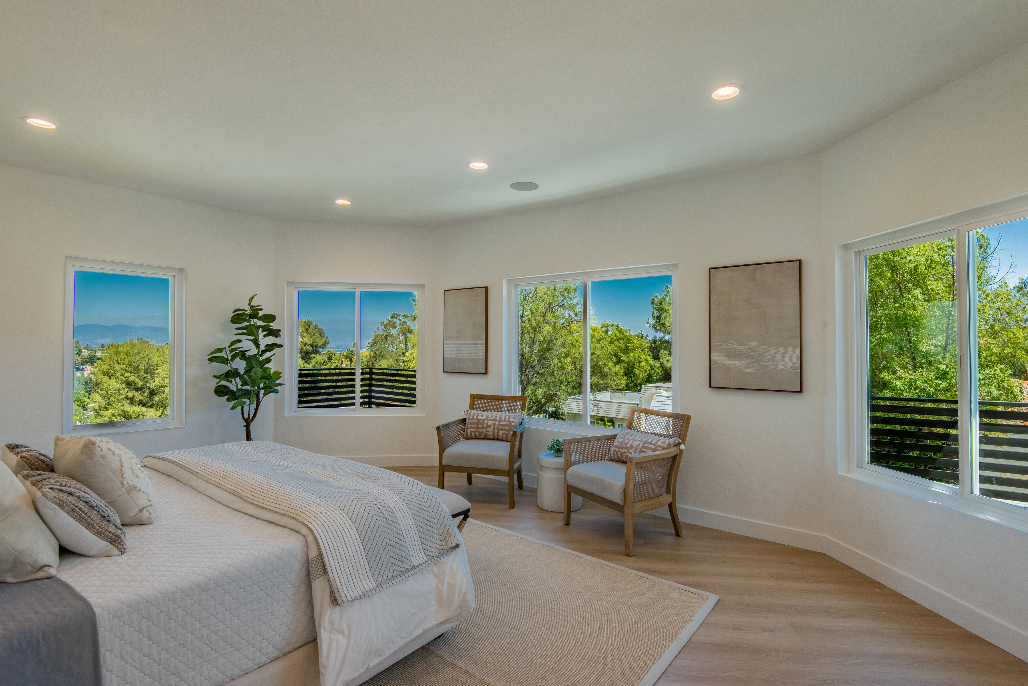  4211   Nogales Dr - 物件實景
