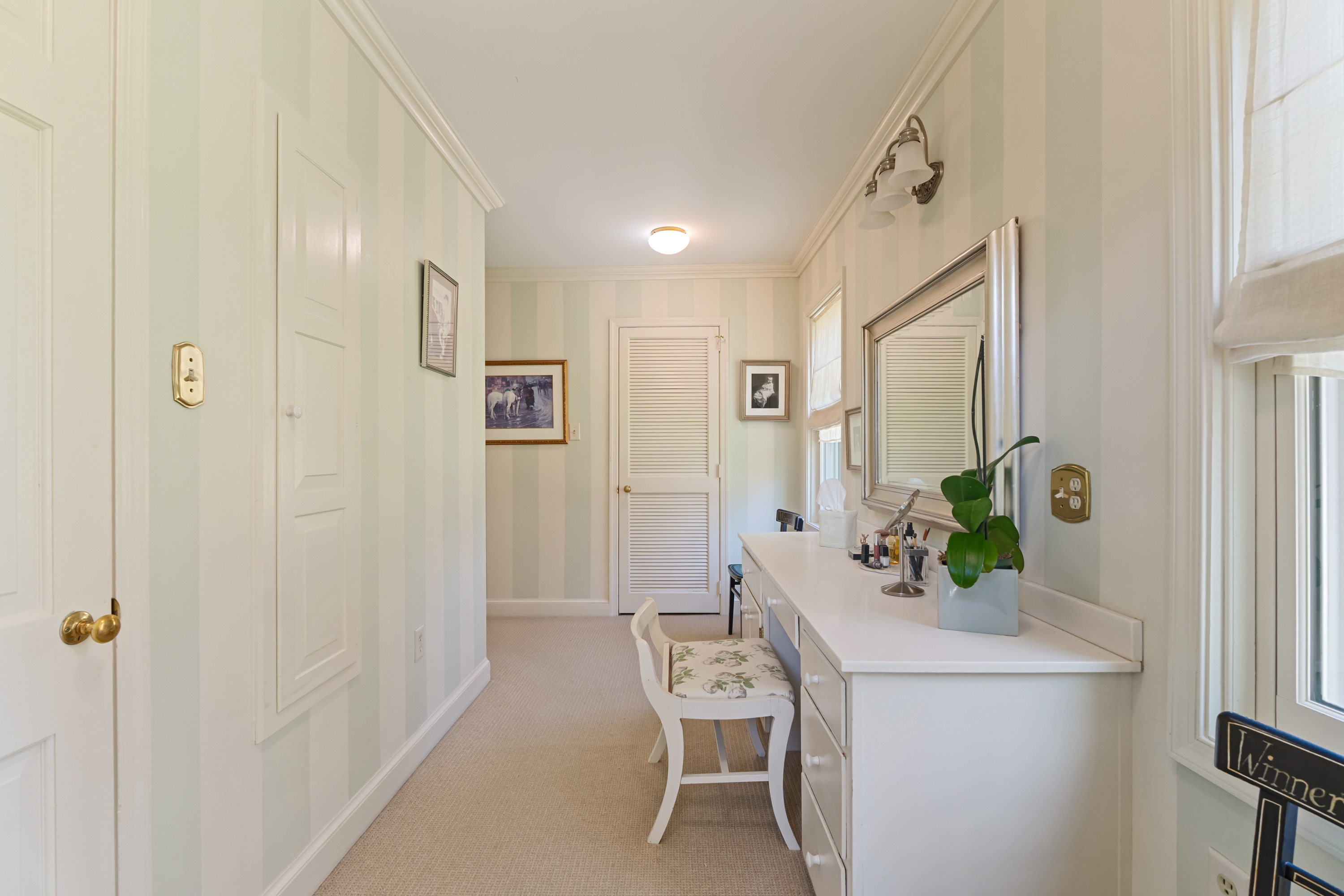  5614 Hot Springs Rd - 物件實景