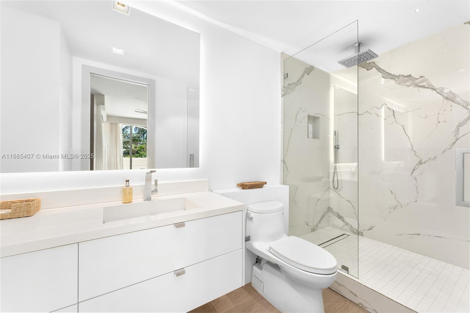 7917 Fisher Island Dr, Miami Beach, Florida, 33109, United States, 4 Bedrooms Bedrooms, ,5 BathroomsBathrooms,Residential,For Sale,7917 Fisher Island Dr,1664892