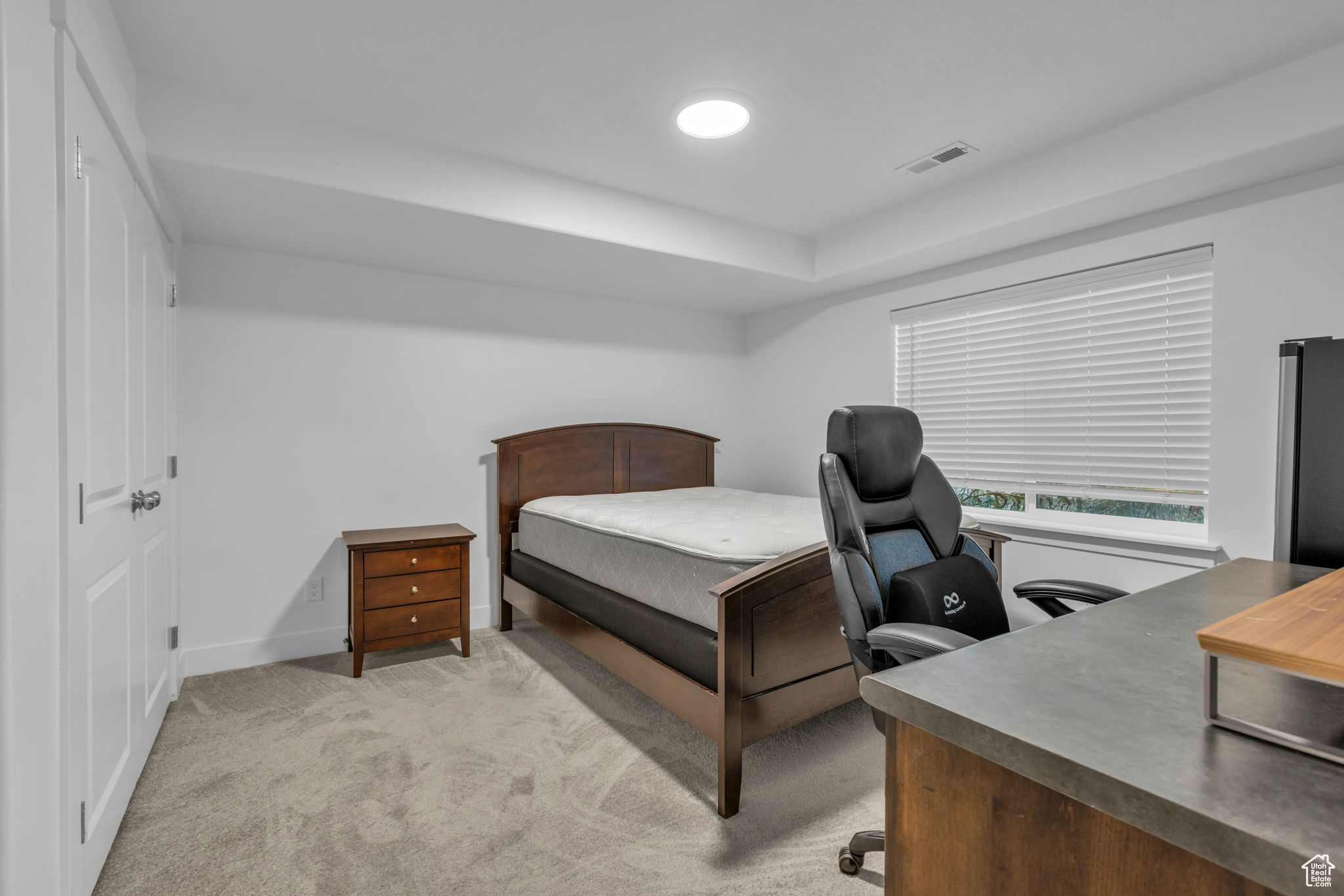 Herriman, Utah, 84096, United States, 4 Bedrooms Bedrooms, ,4 BathroomsBathrooms,Residential,For Sale,1907330