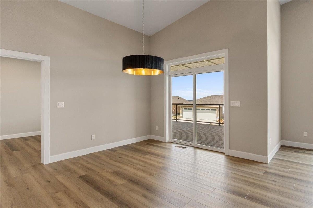 Spokane Valley, Washington, 99037, United States, 3 Bedrooms Bedrooms, ,2 BathroomsBathrooms,Residential,For Sale,1877270