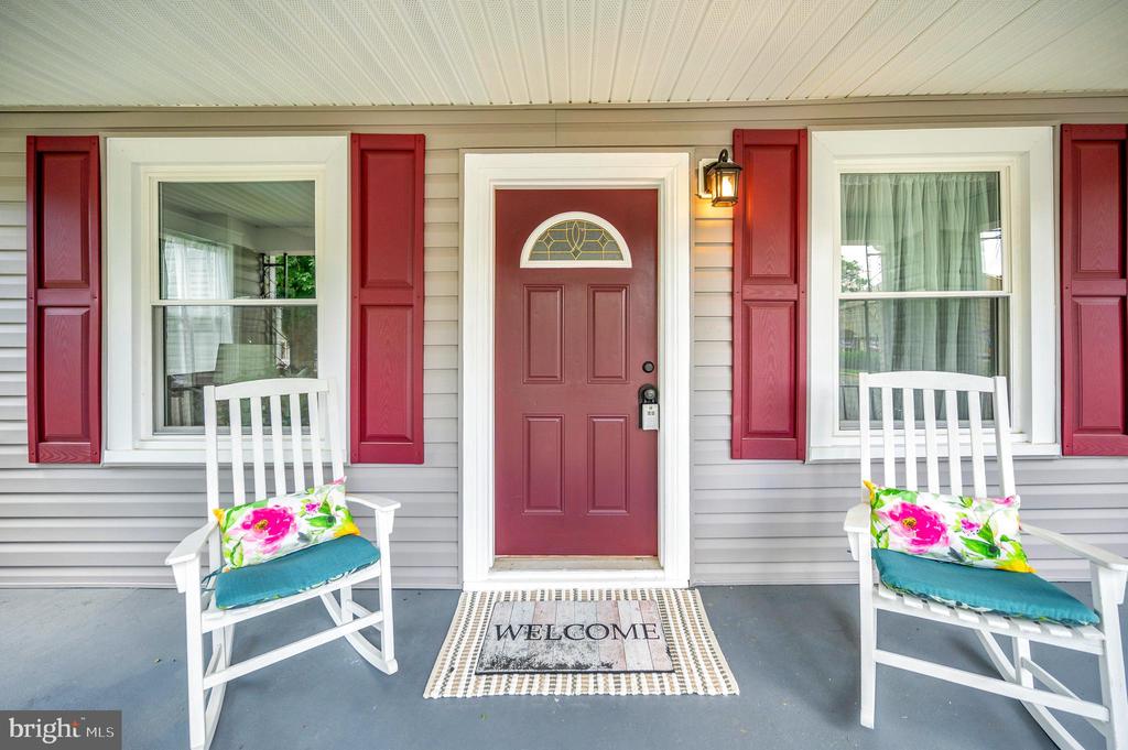 Fredericksburg, Virginia, 22401, United States, 4 Bedrooms Bedrooms, ,3 BathroomsBathrooms,Residential,For Sale,1916037