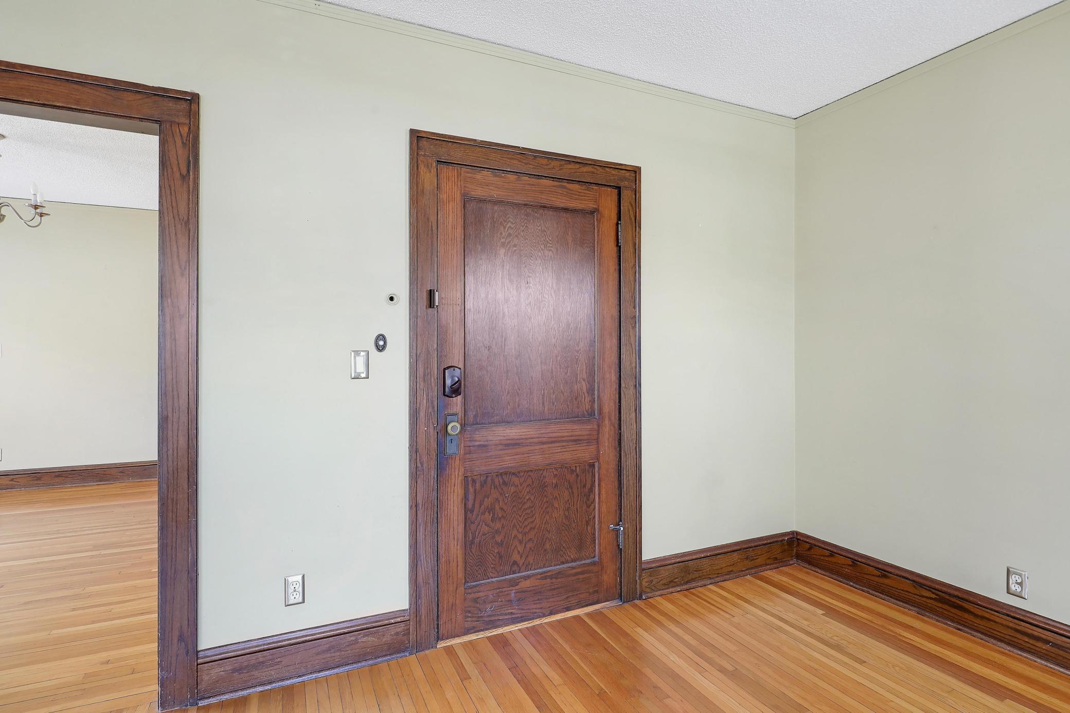 Minneapolis, Minnesota, 55419, United States, ,Residential,For Sale,1987562