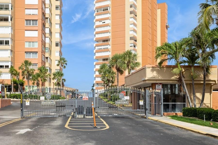 Redington Shores, Florida, 33708, United States, 2 Bedrooms Bedrooms, ,2 BathroomsBathrooms,Residential,For Sale,1838596