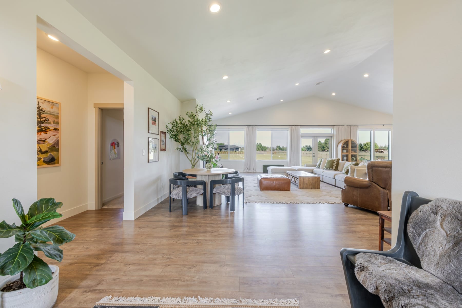  64794 Hunnell Road Bend, OR 97703 - 物件實景