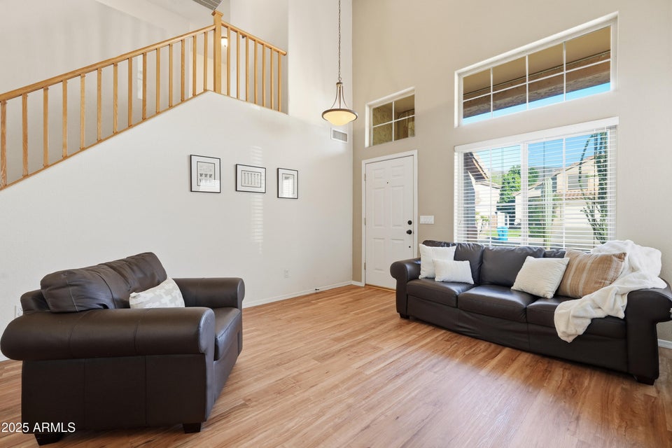 Phoenix, Arizona, 85045, United States, 4 Bedrooms Bedrooms, ,3 BathroomsBathrooms,Residential,For Sale,2005317