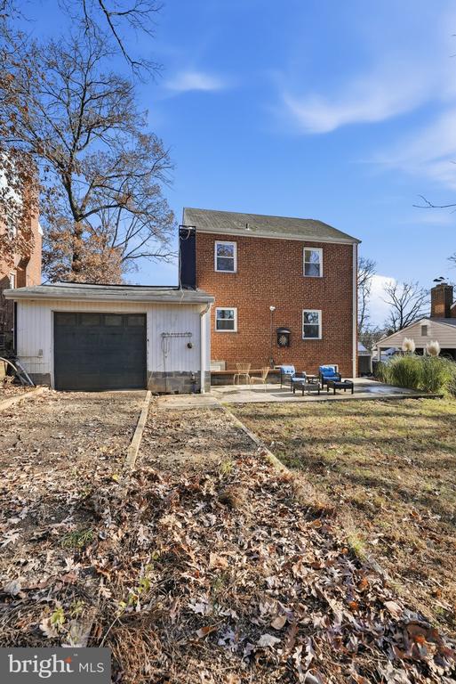 Silver Spring, Maryland, 20901, United States, 4 Bedrooms Bedrooms, ,3 BathroomsBathrooms,Residential,For Sale,2002464