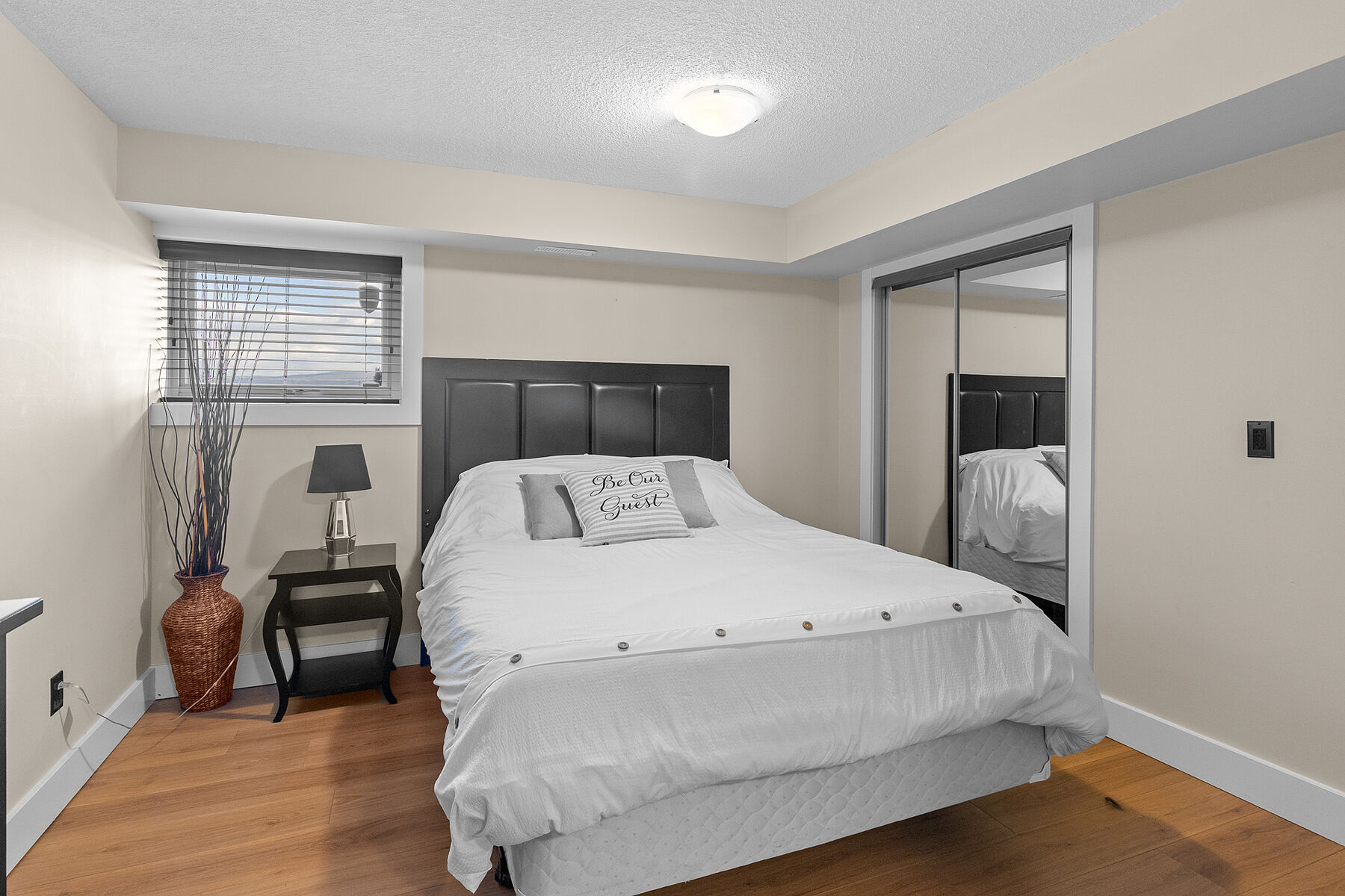  Timeless Design with a Pool - 物件實景