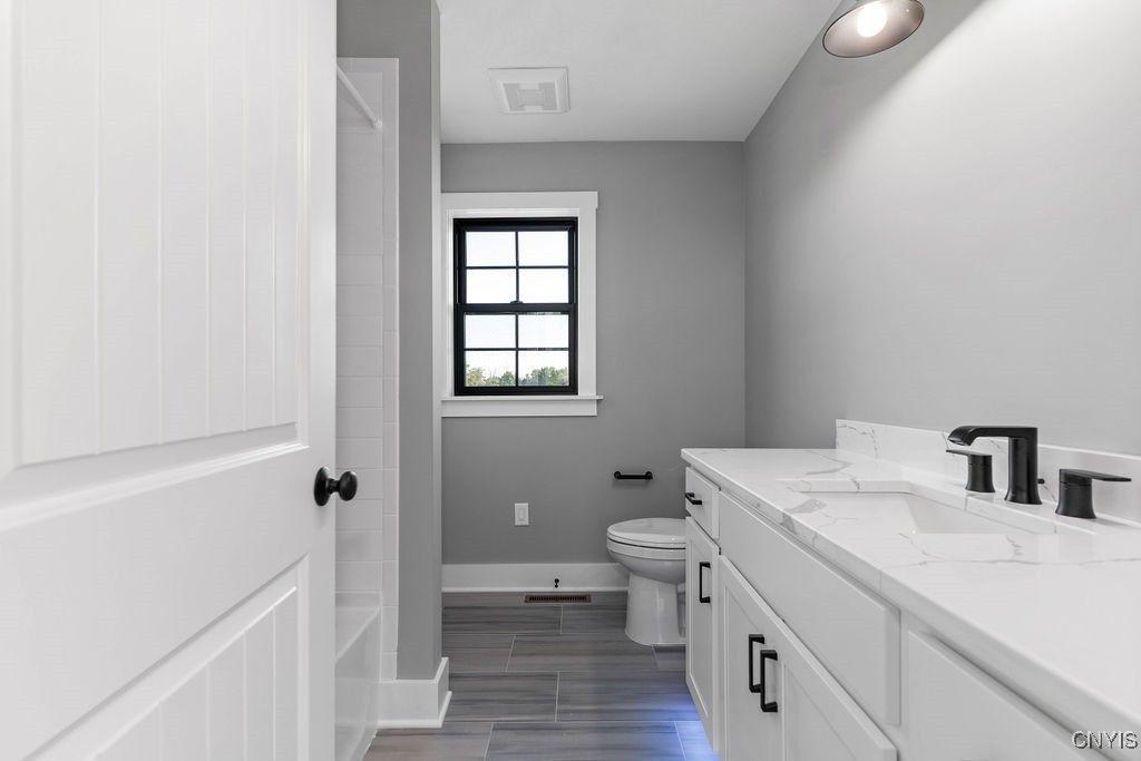Syracuse, New York, 13215, United States, 3 Bedrooms Bedrooms, ,3 BathroomsBathrooms,Residential,For Sale,1778206