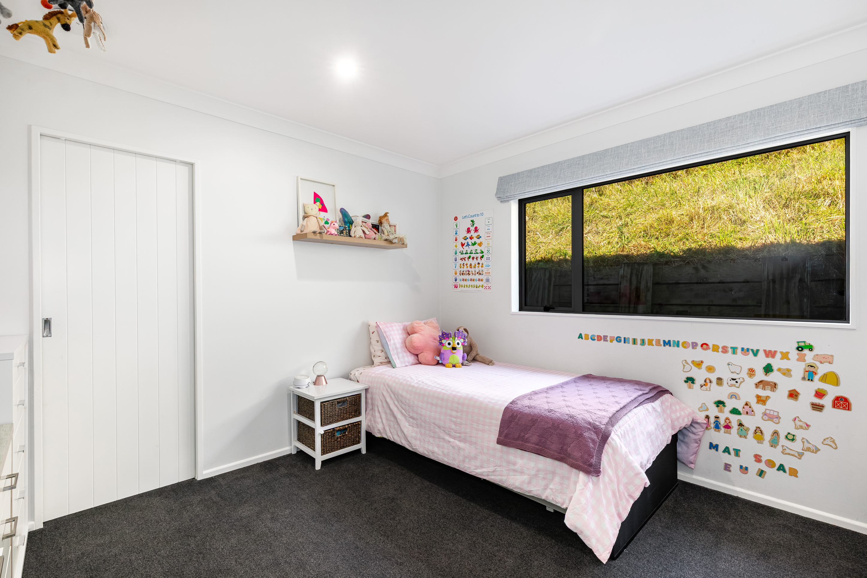  14 Gennaker Lane, Whitby - 物件實景