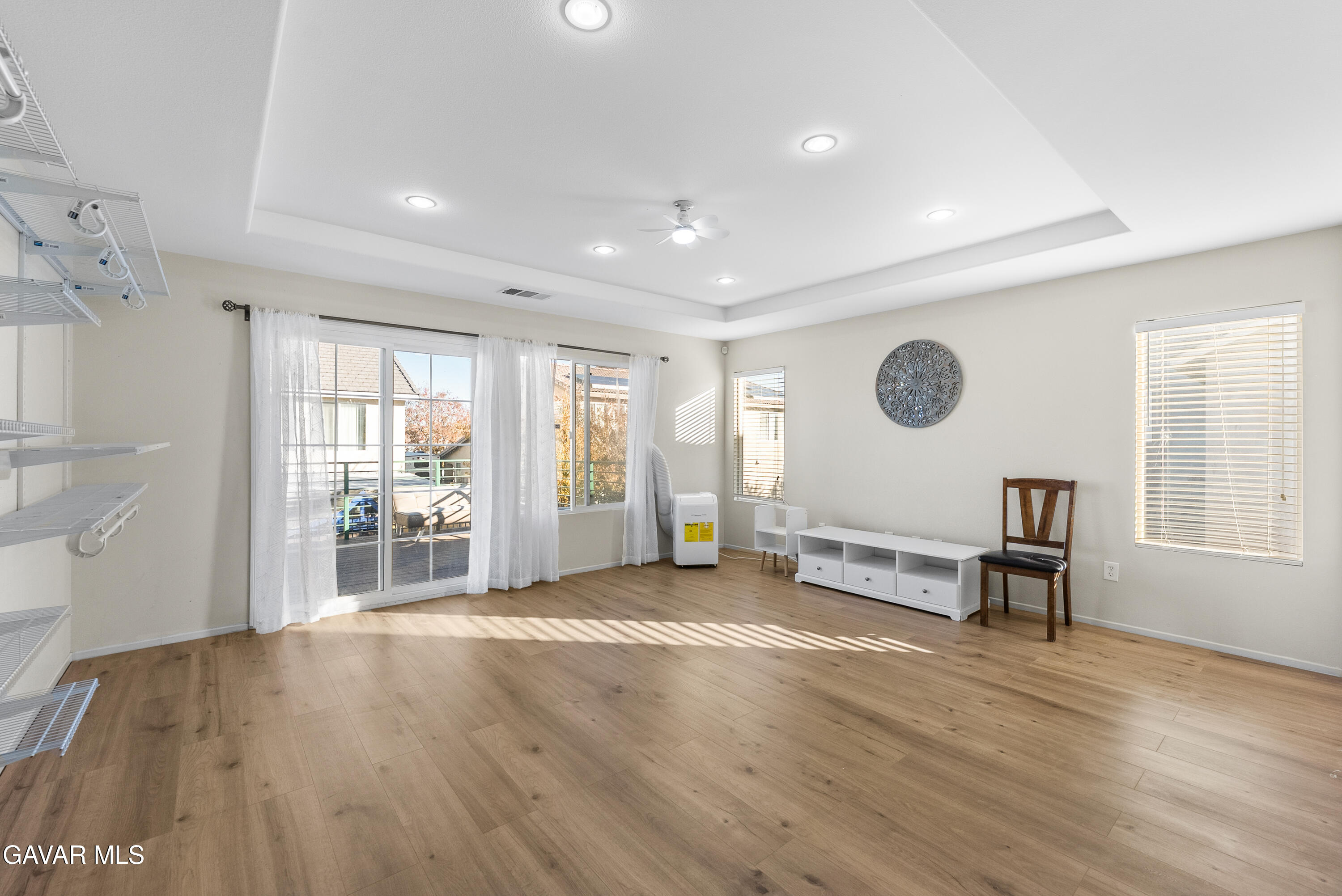 Lancaster, California, 93536, United States, 5 Bedrooms Bedrooms, ,3 BathroomsBathrooms,Residential,For Sale,1996467