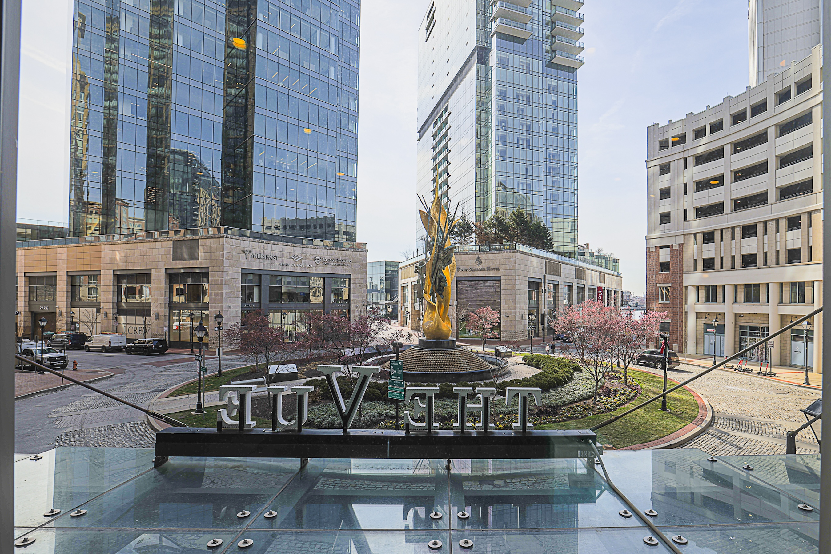  HARBOR EAST - 物件實景