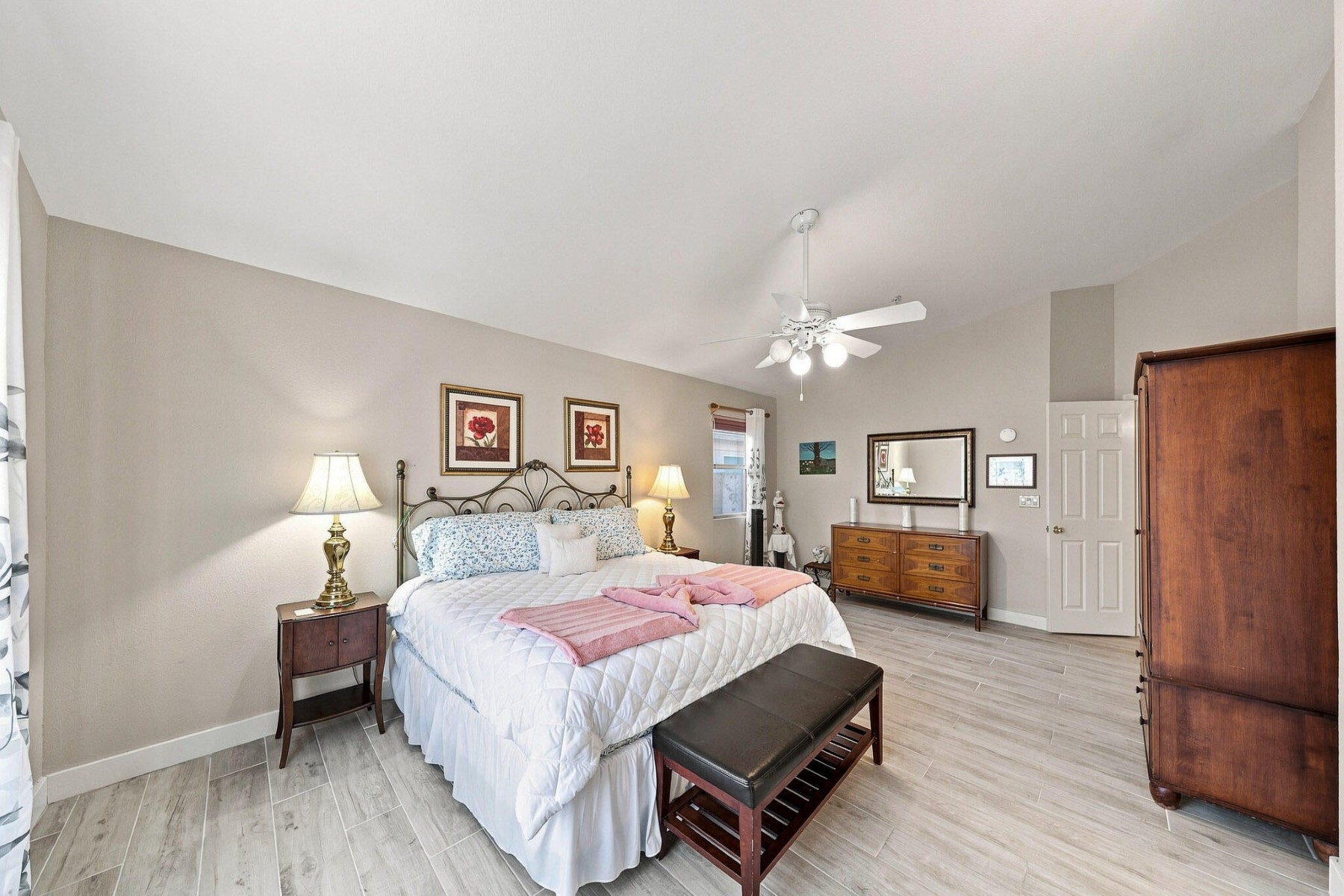  9513 E Presidio Road  Scottsdale, AZ - 物件實景