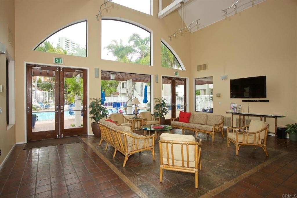 San Diego, California, 92101, United States, 2 Bedrooms Bedrooms, ,2 BathroomsBathrooms,Residential,For Sale,1760340