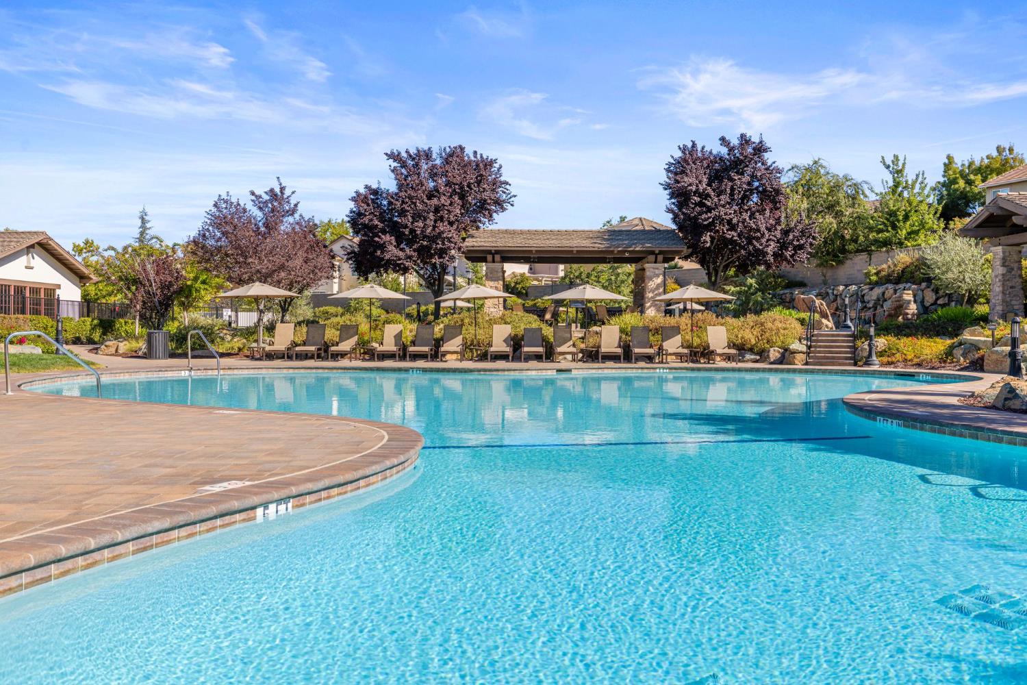 El Dorado Hills, California, 95762, United States, 4 Bedrooms Bedrooms, ,3 BathroomsBathrooms,Residential,For Sale,1925996