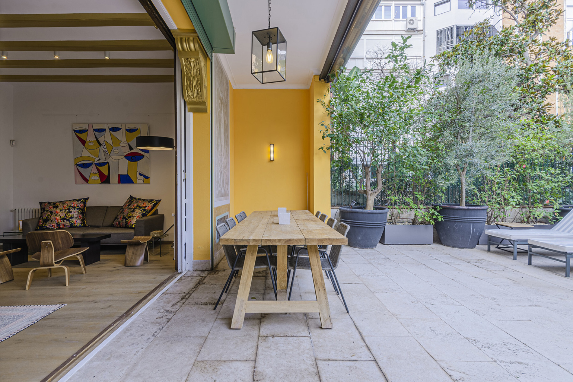  Renovated luxury house with terrace for sale in Eixample, Barcelona - 物件實景
