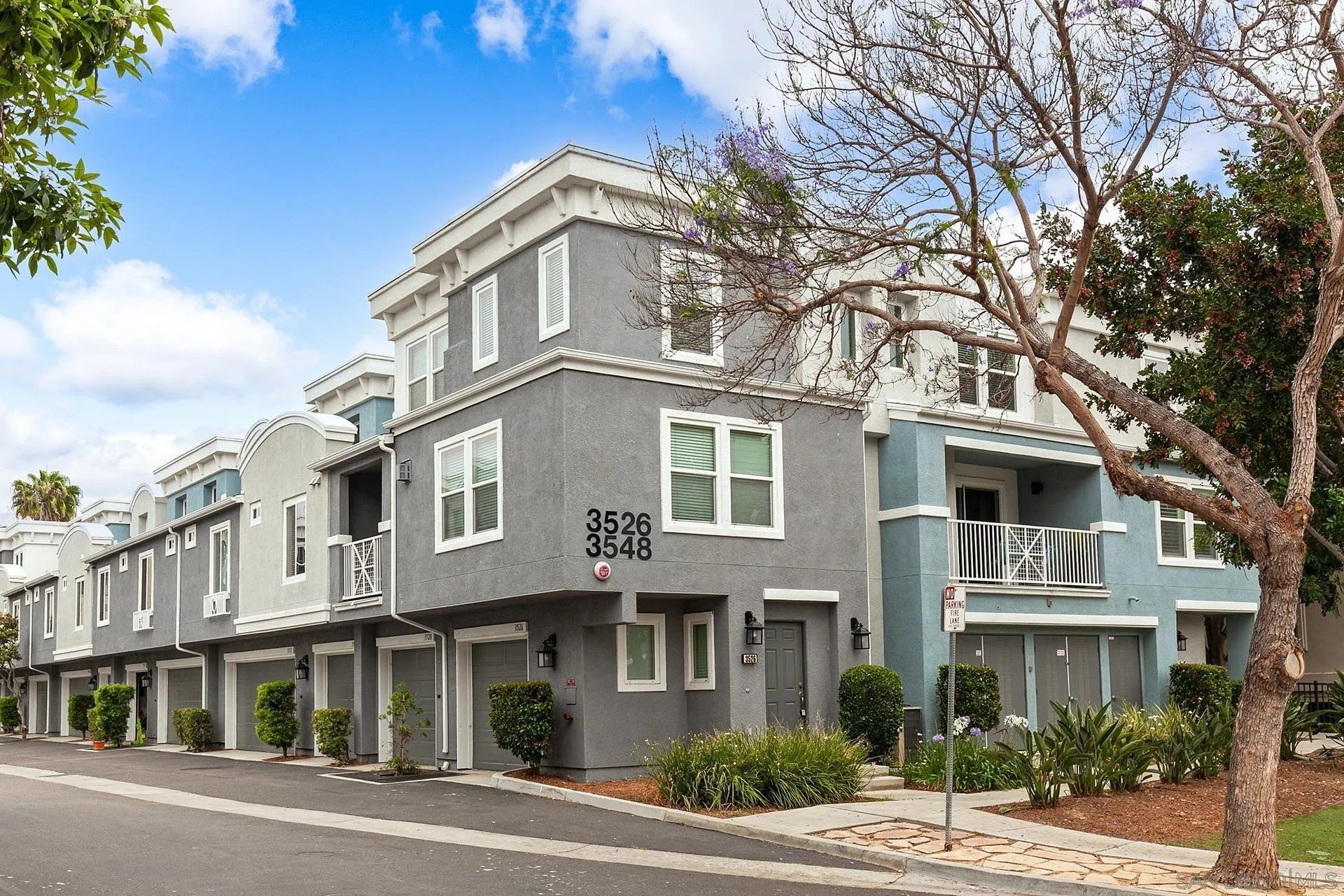 San Diego, California, 92106, United States, 2 Bedrooms Bedrooms, ,3 BathroomsBathrooms,Residential,For Sale,1919740