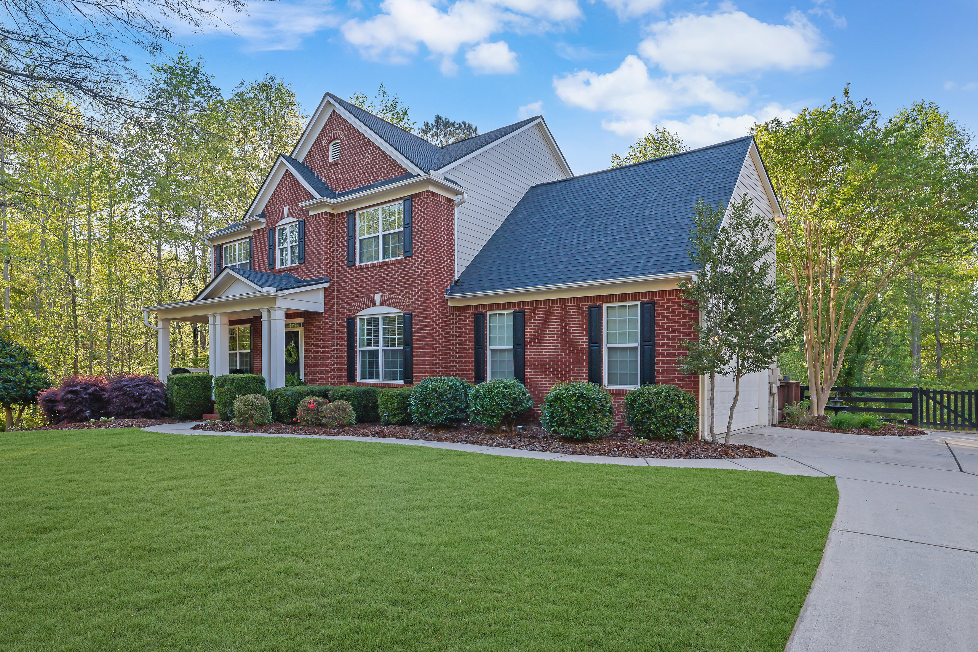  Classic Beauty in Amenity-rich Parkstone Community - 物件實景