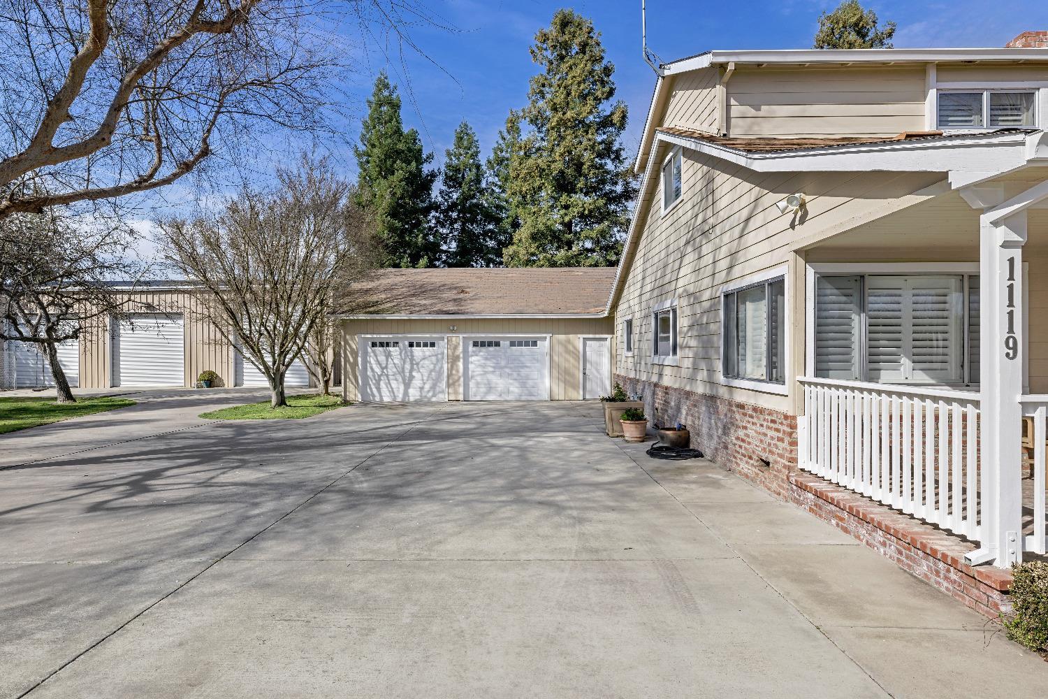 Turlock, California, 95380, United States, 3 Bedrooms Bedrooms, ,4 BathroomsBathrooms,Residential,For Sale,1993882