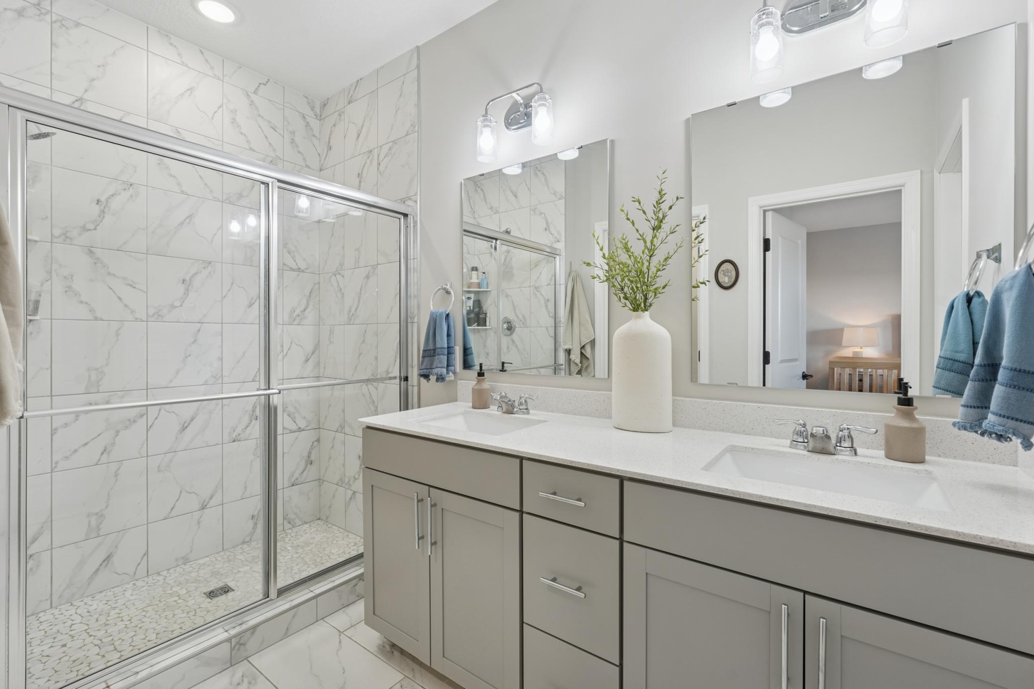 Lake Elmo, Minnesota, 55042, United States, 4 Bedrooms Bedrooms, ,3 BathroomsBathrooms,Residential,For Sale,1999668