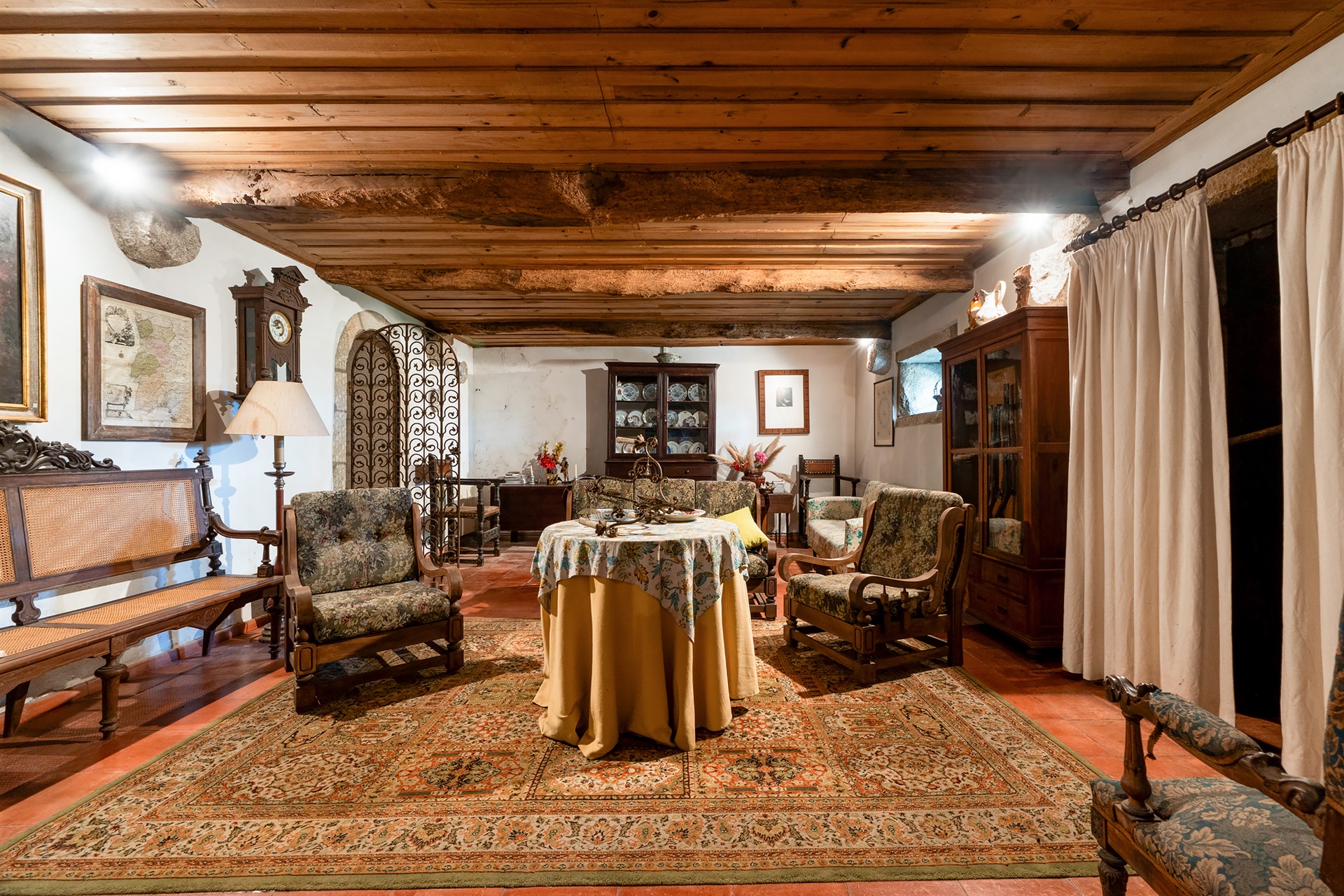  Farm, 10 bedrooms, for Sale - 物件實景