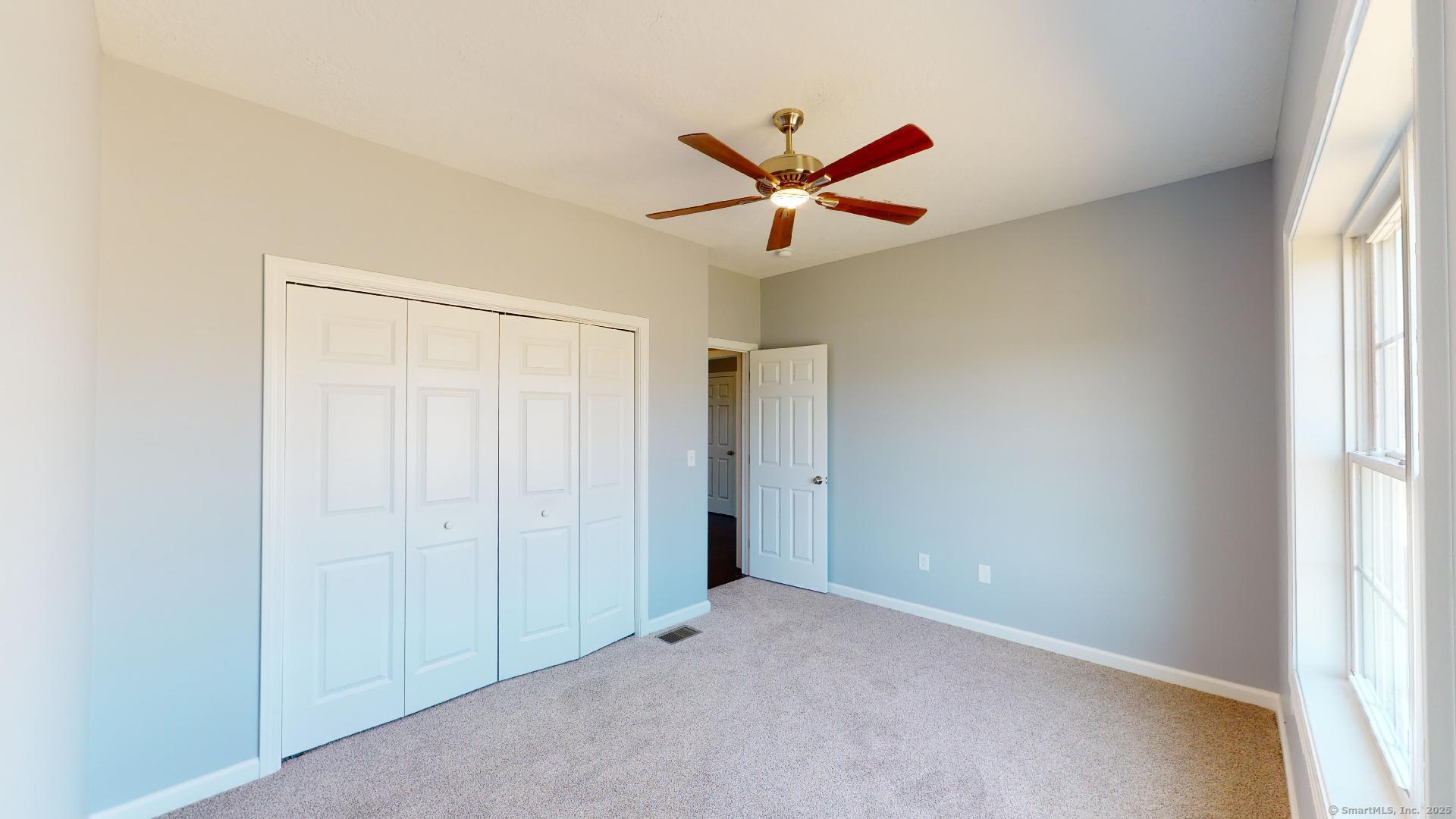 Windsor, Connecticut, 06095, United States, 3 Bedrooms Bedrooms, ,2 BathroomsBathrooms,Residential,For Sale,1939906