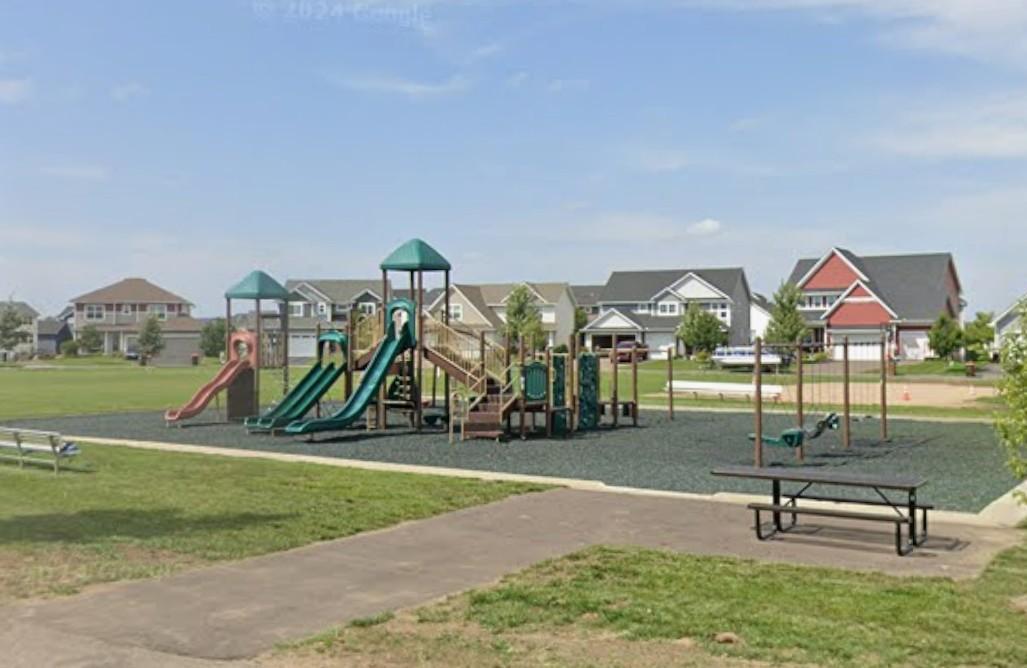 Lake Elmo, Minnesota, 55042, United States, 4 Bedrooms Bedrooms, ,3 BathroomsBathrooms,Residential,For Sale,1999668