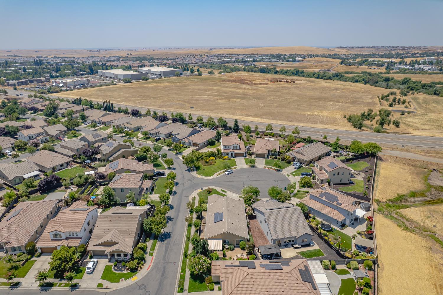 El Dorado Hills, California, 95762, United States, 3 Bedrooms Bedrooms, ,3 BathroomsBathrooms,Residential,For Sale,1932064