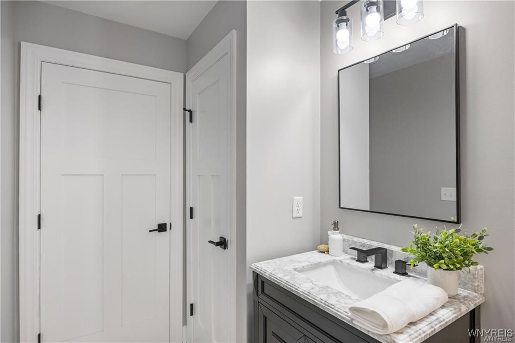 Lewiston, New York, 14174, United States, 3 Bedrooms Bedrooms, ,3 BathroomsBathrooms,Residential,For Sale,2005545