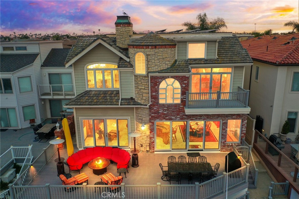 Oxnard, California, 93035, United States, 4 Bedrooms Bedrooms, ,3 BathroomsBathrooms,Residential,For Sale,2009661