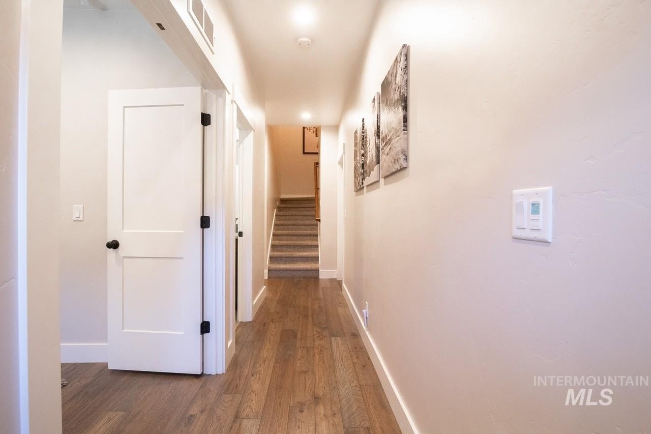 McCall, Idaho, 83638, United States, 4 Bedrooms Bedrooms, ,3 BathroomsBathrooms,Residential,For Sale,1763281