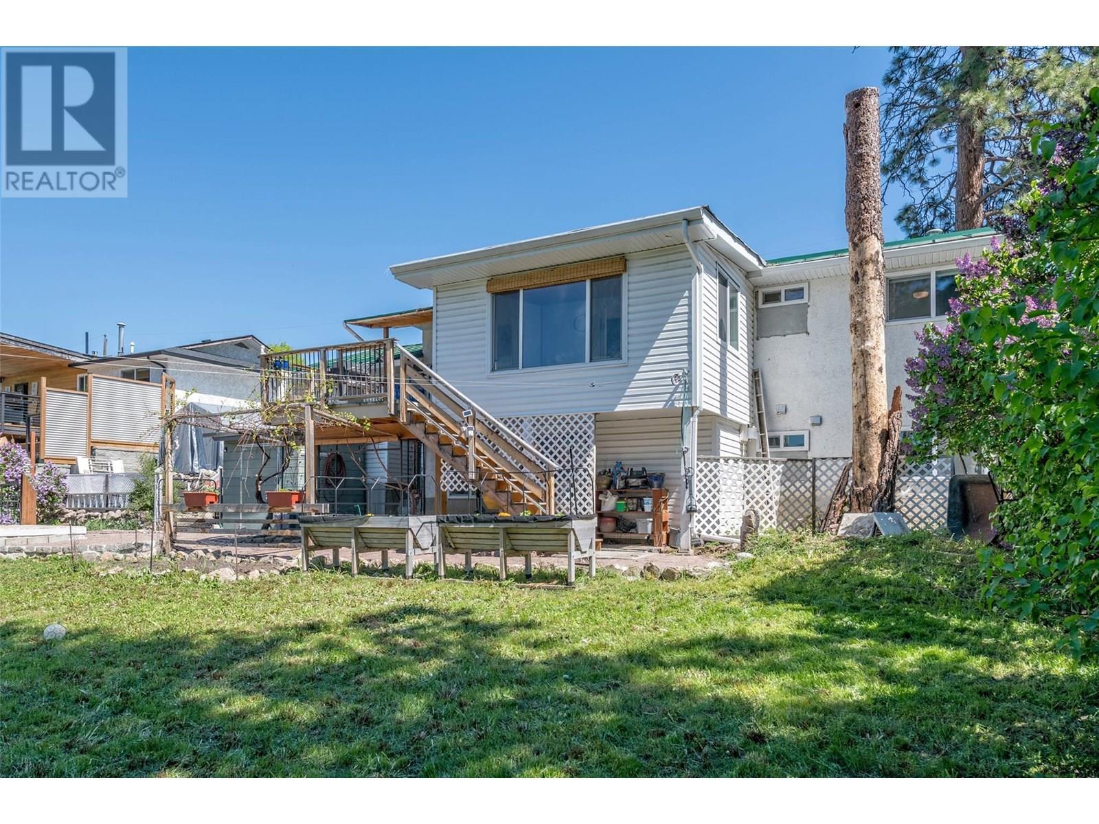 LAKE COUNTRY, British Columbia, V4V 1W2, CA, 4 Bedrooms Bedrooms, ,2 BathroomsBathrooms,Residential,For Sale,1896793