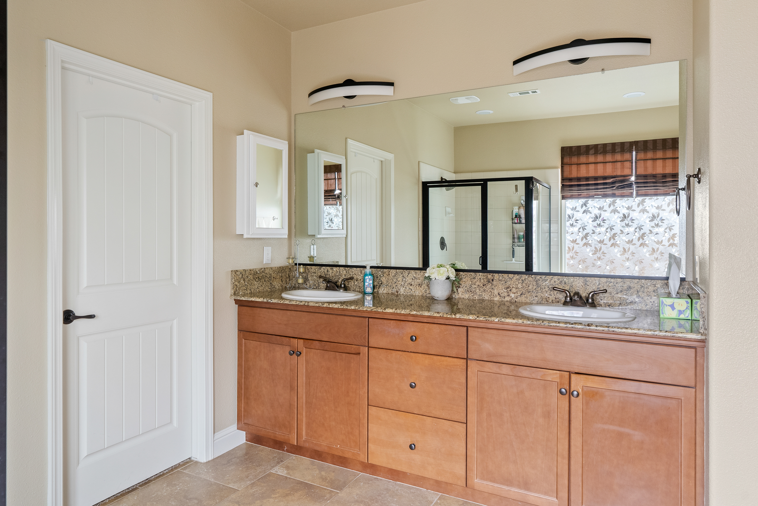  Timeless Living in Vintage at Montebello Oaks - 物件實景