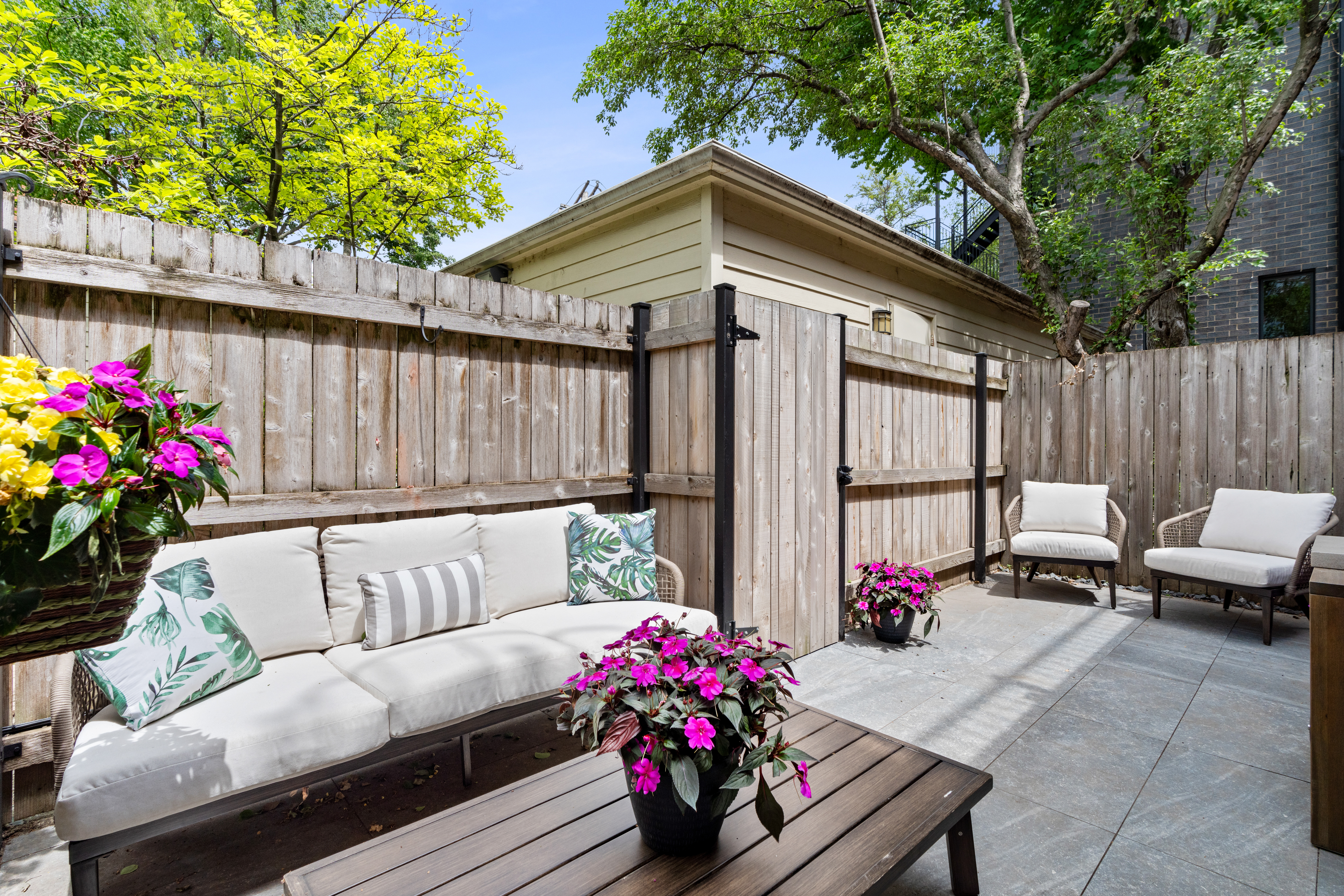  Exquisitely Renovated Lincoln Park Townhome - 物件實景