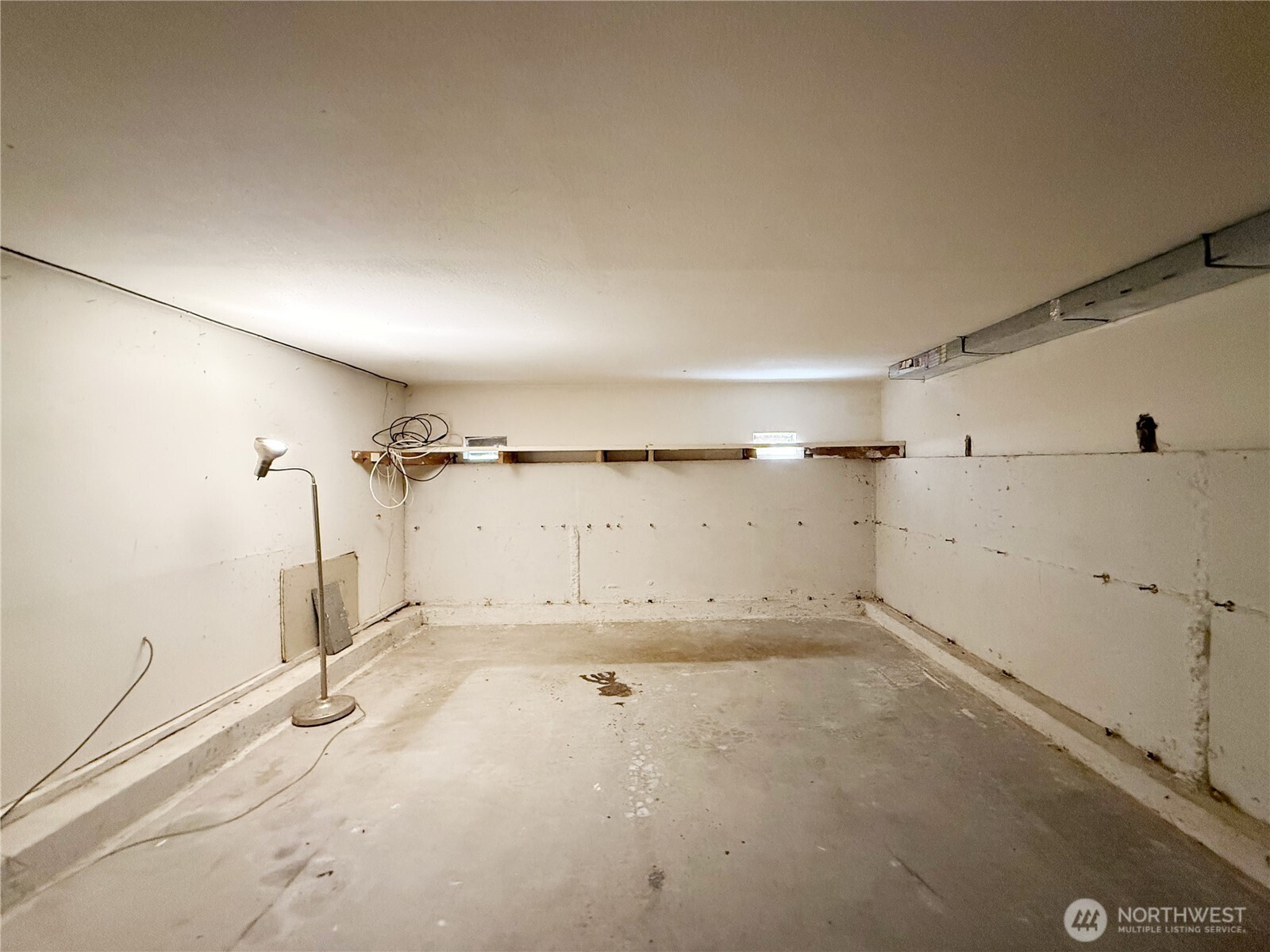 Everett, Washington, 98208, United States, 4 Bedrooms Bedrooms, ,3 BathroomsBathrooms,Residential,For Sale,1920302