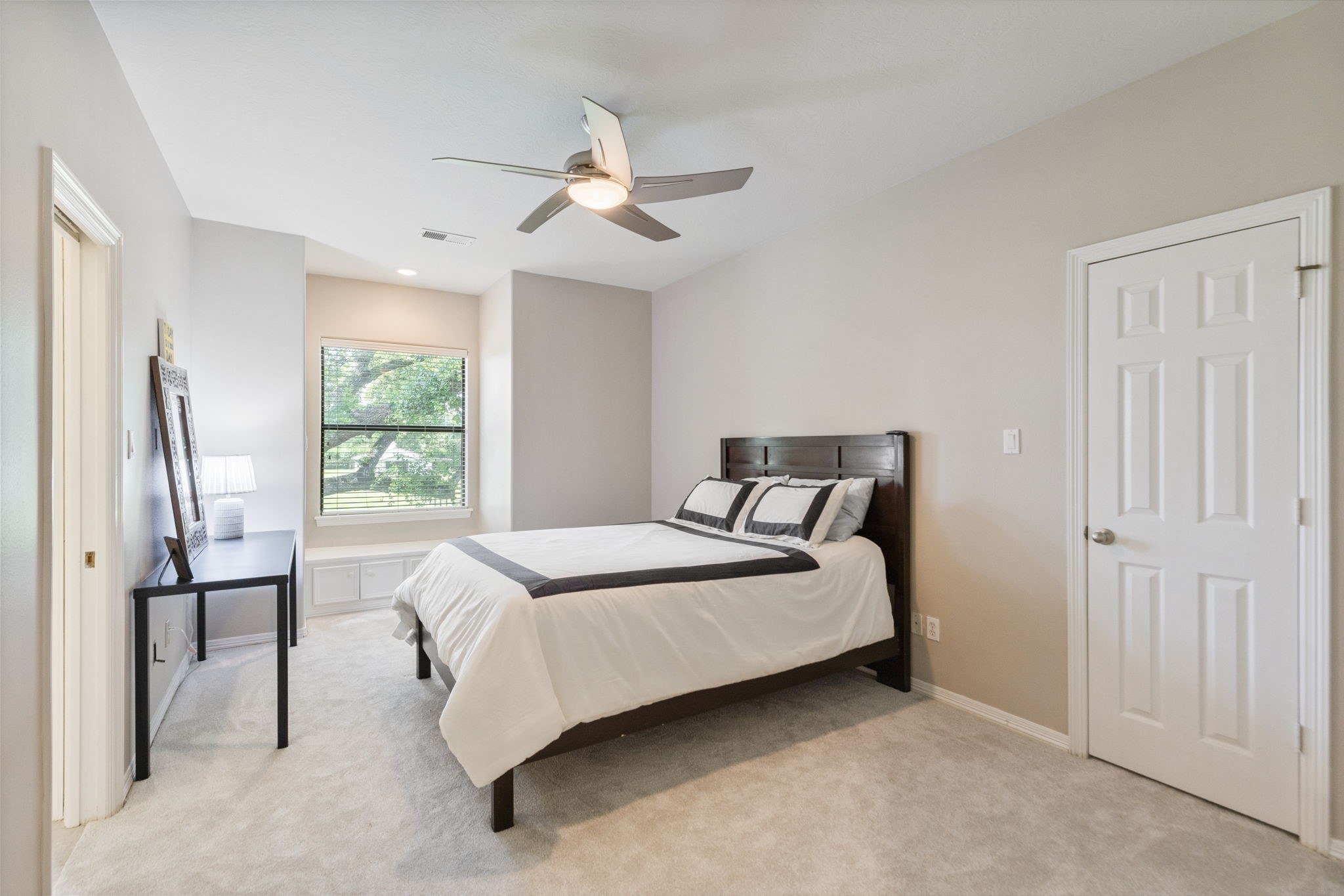  17514 Queenslake Drive - 物件實景